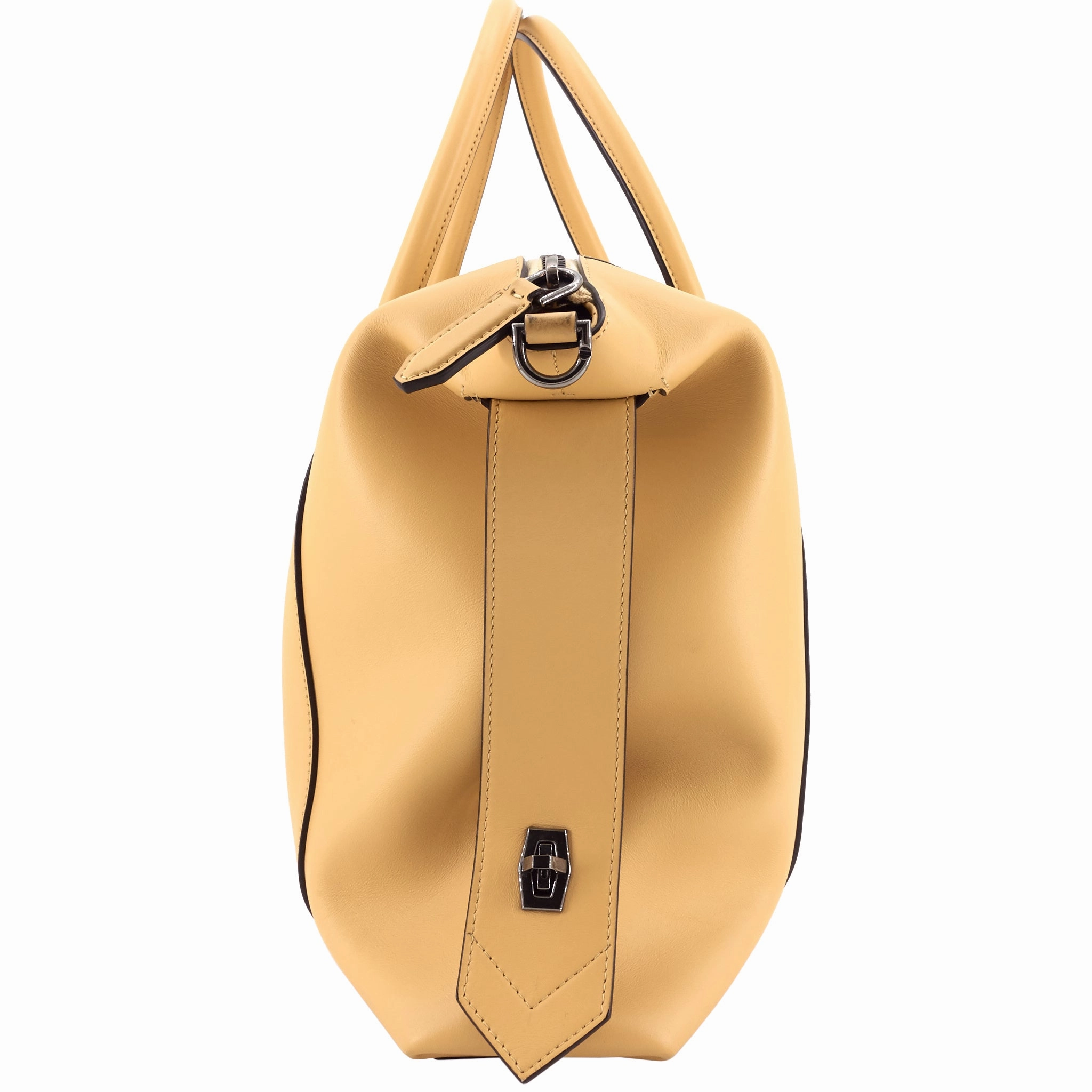 Antigona Soft Medium Leather Bag