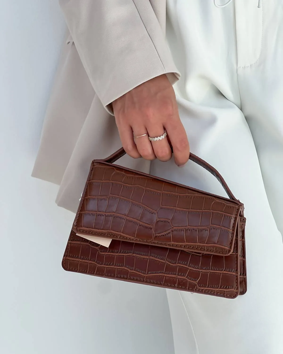 Azro Handle Bag In Chocolate
