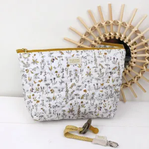 Barnab aime le caf Toilet Bag Camille