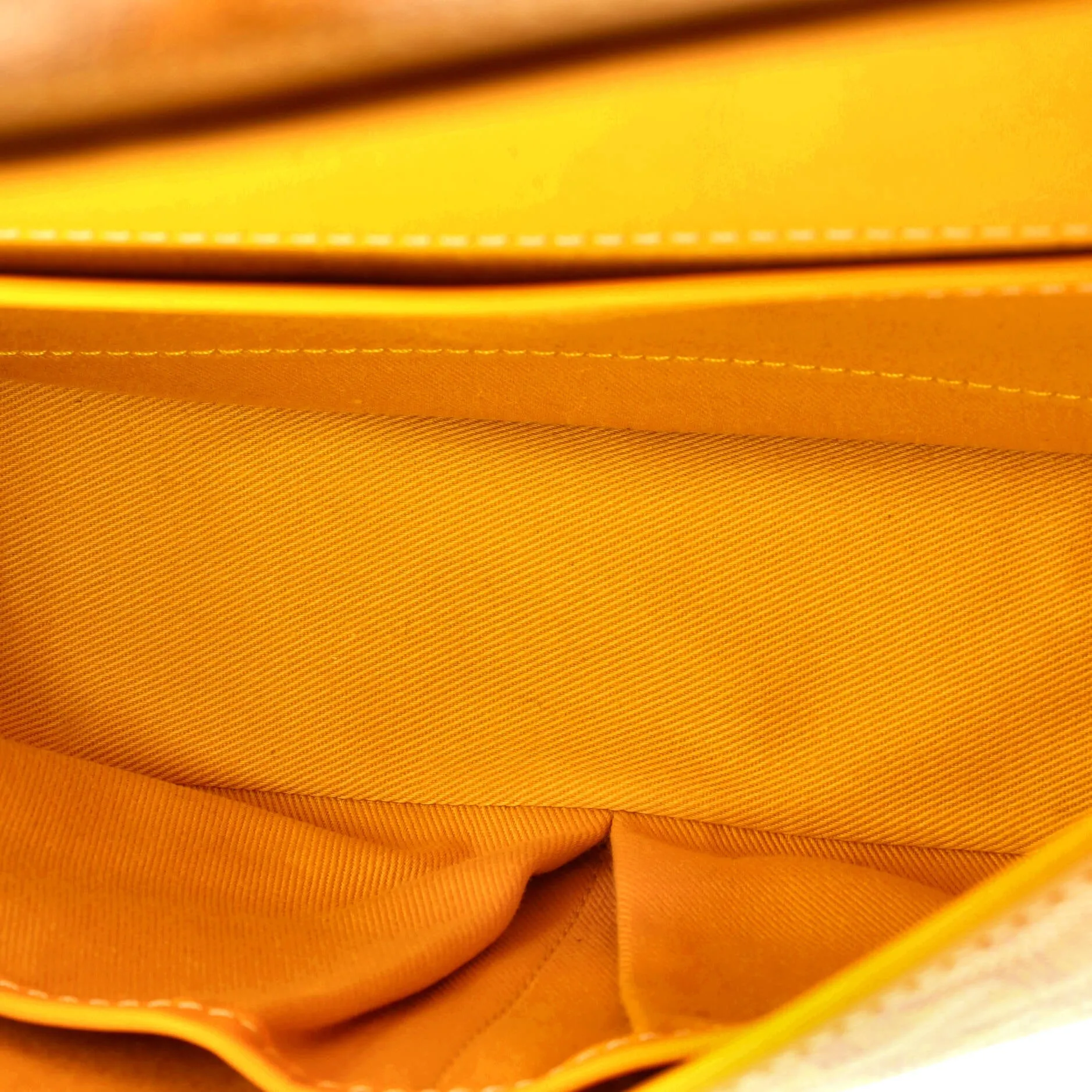 Belvedere II Messenger Bag Coated Canvas PM