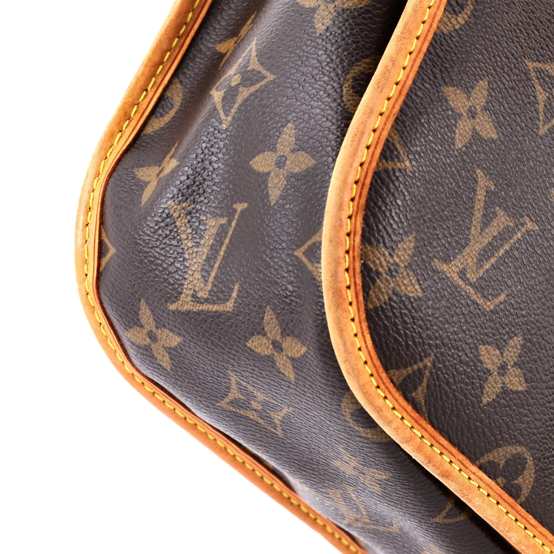 Bosphore Messenger Bag Monogram Canvas PM