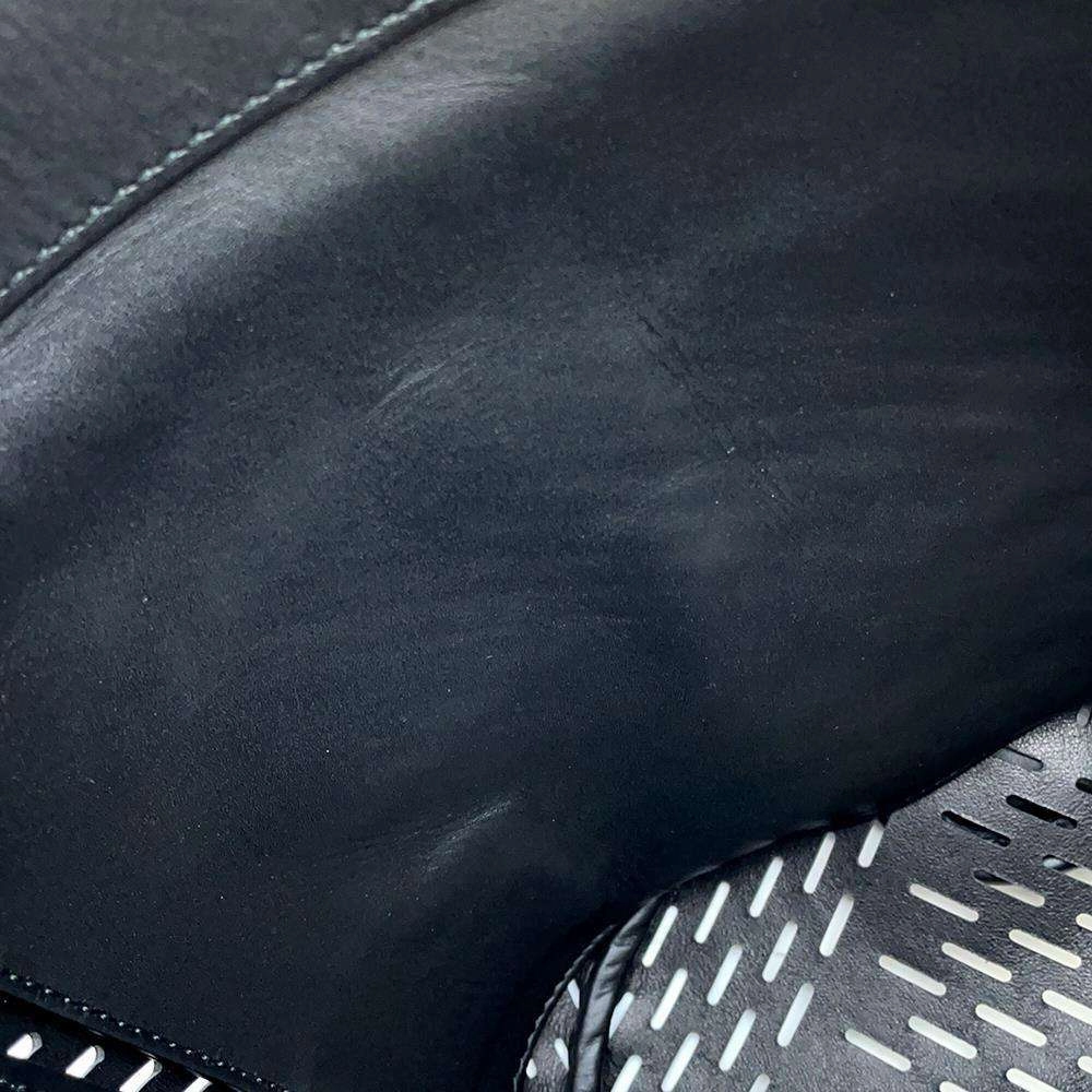 Bottega Veneta Drawstring Bucket Shoulder Black Leather