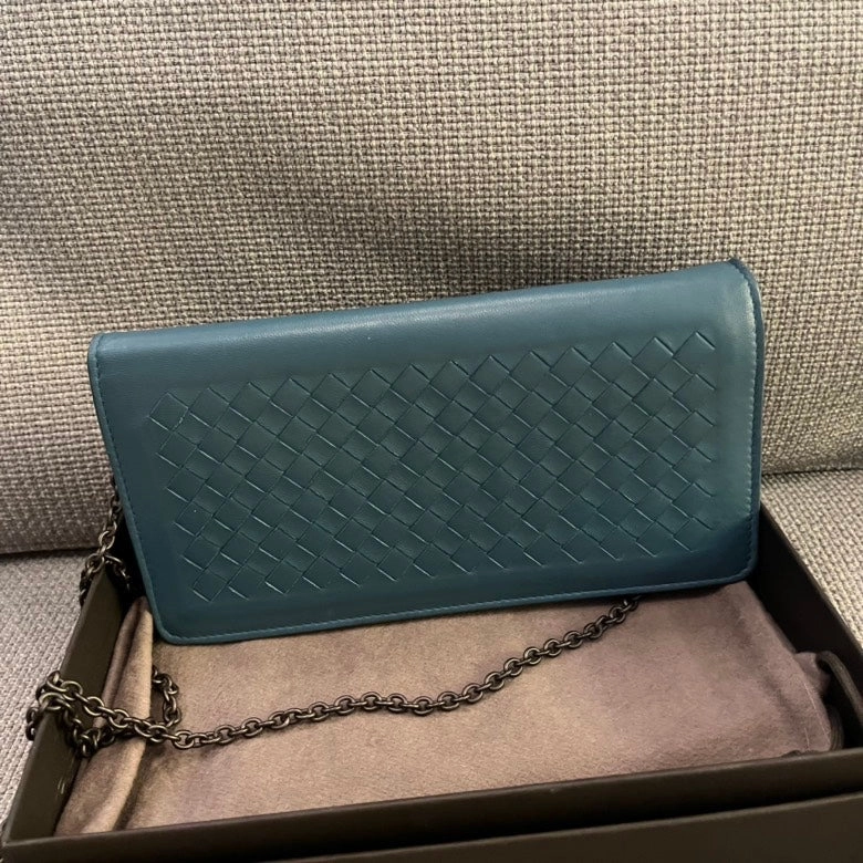 Bottega Veneta Intrecciato Teal Leather Chain Crossbody Bag