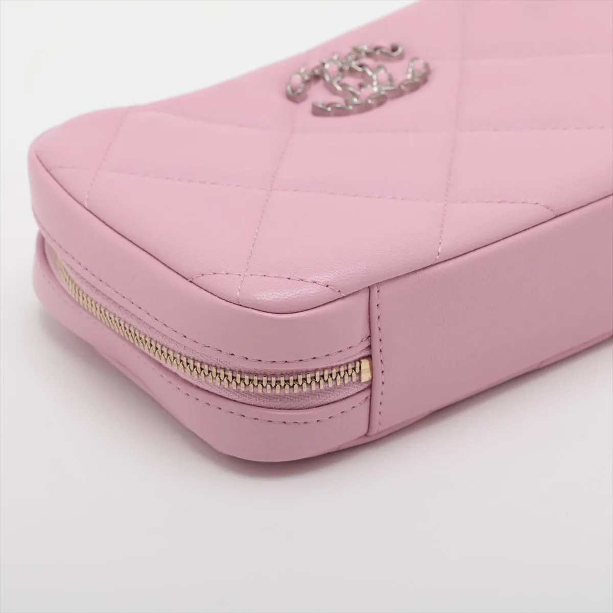 Chanel 19  Chain Shoulder Bag Pink G x Silver Gold AP2728