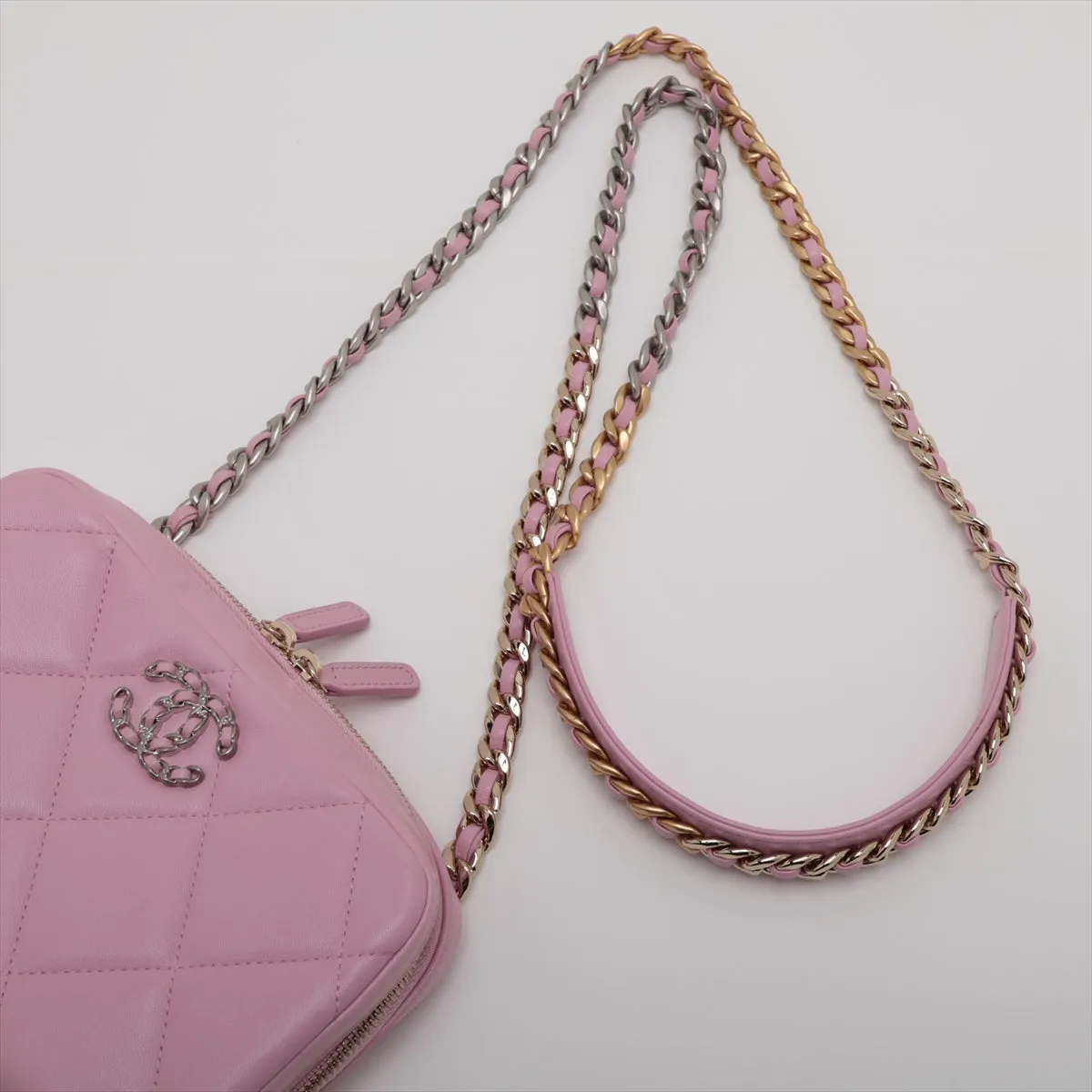 Chanel 19  Chain Shoulder Bag Pink G x Silver Gold AP2728