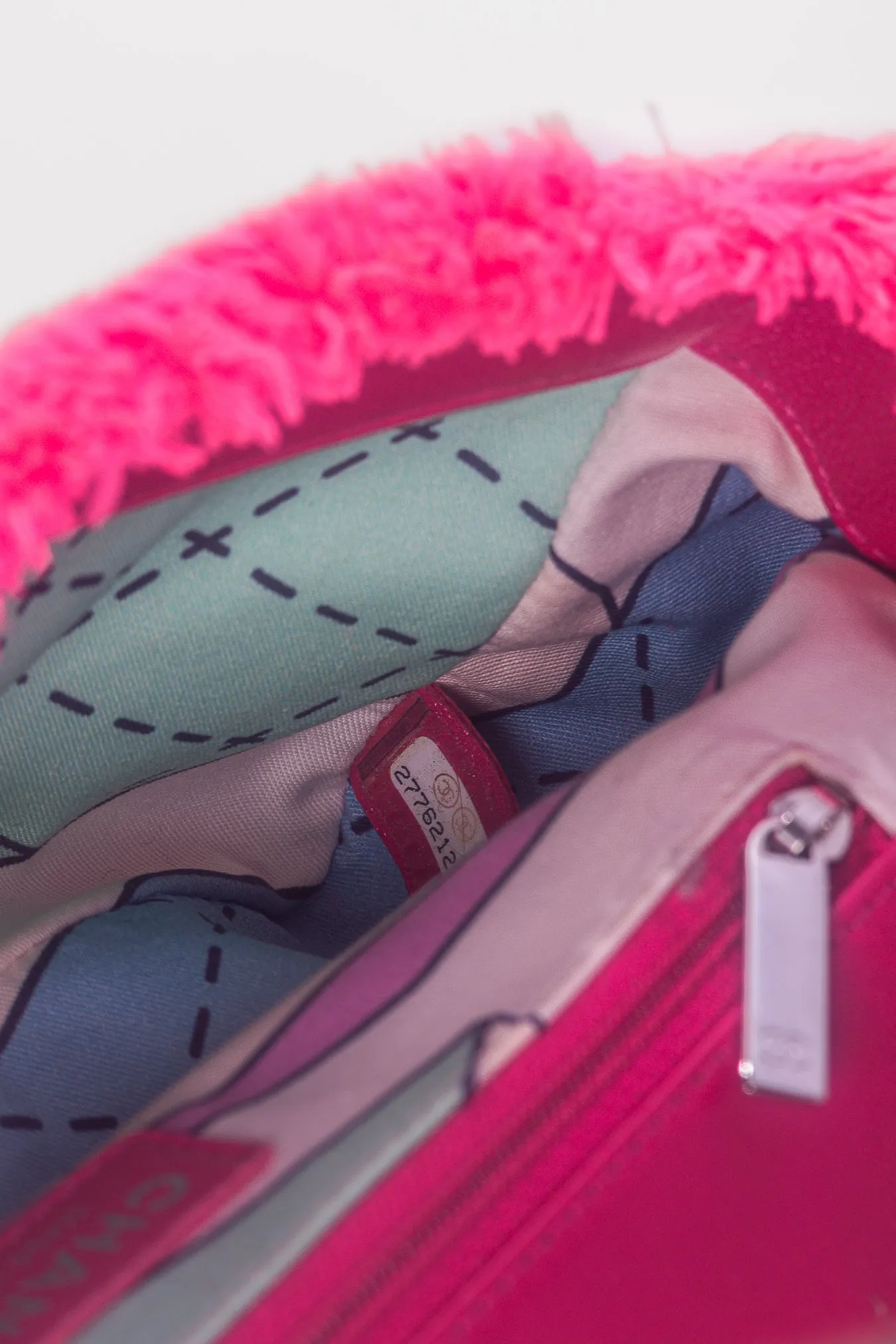 CHANEL - BAG COCO BEACH MEDIUM QUILTED FLAP FUCHSIA TERRY CLOTH TIMELESS