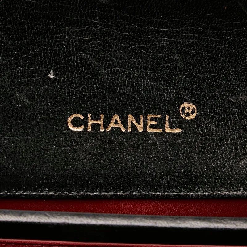 Chanel CC Quilted Leather Flap Bag Leather Shoulder Bag in Good condition