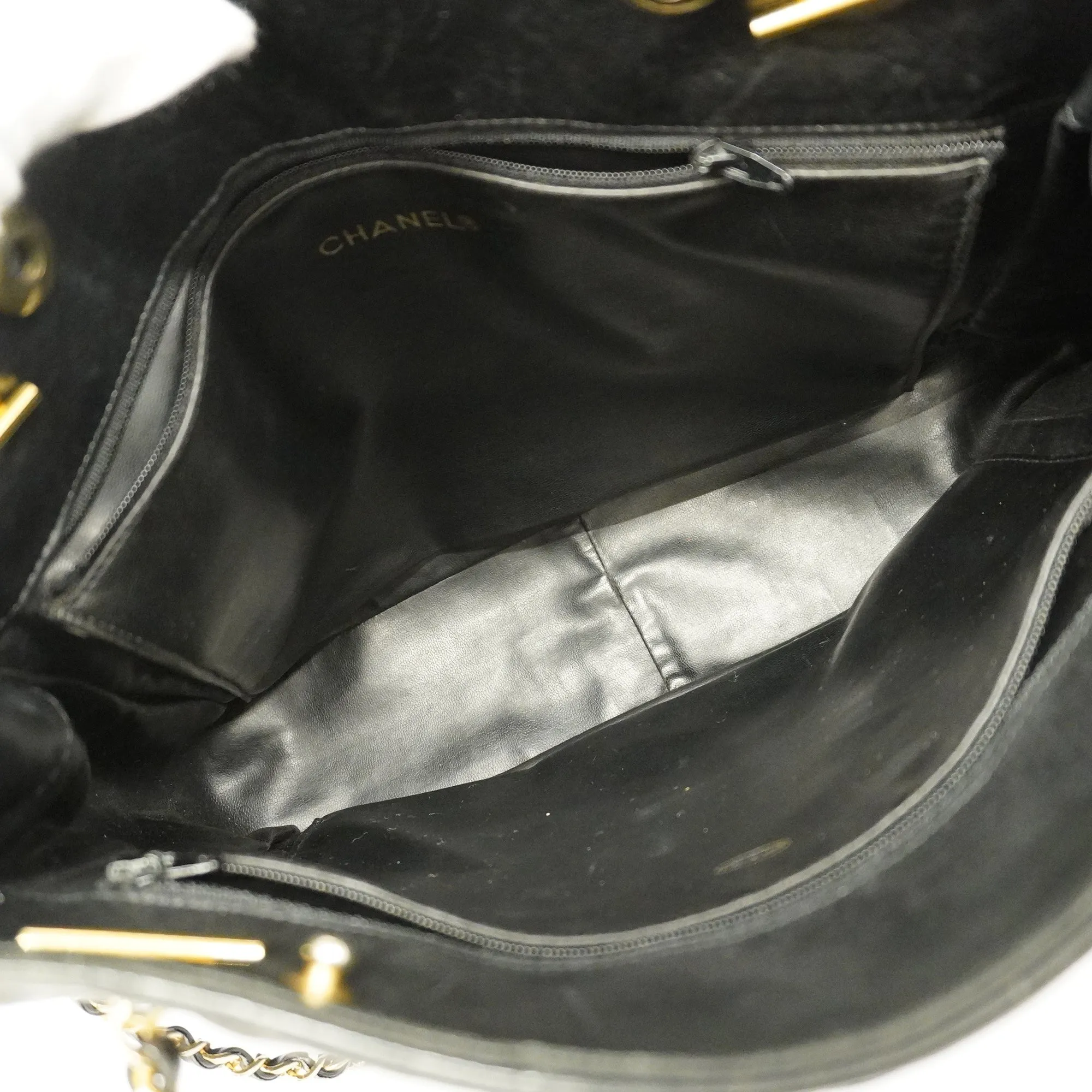 CHANEL   Matelasse Chain Shoulder Women's Leather Shoulder Bag Black