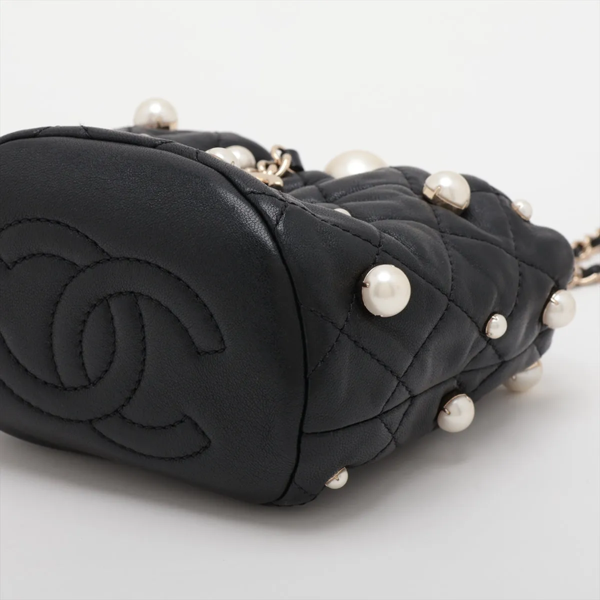Chanel Matrasse  Handle Shoulder Bag Pearl Black G  31st AS2518