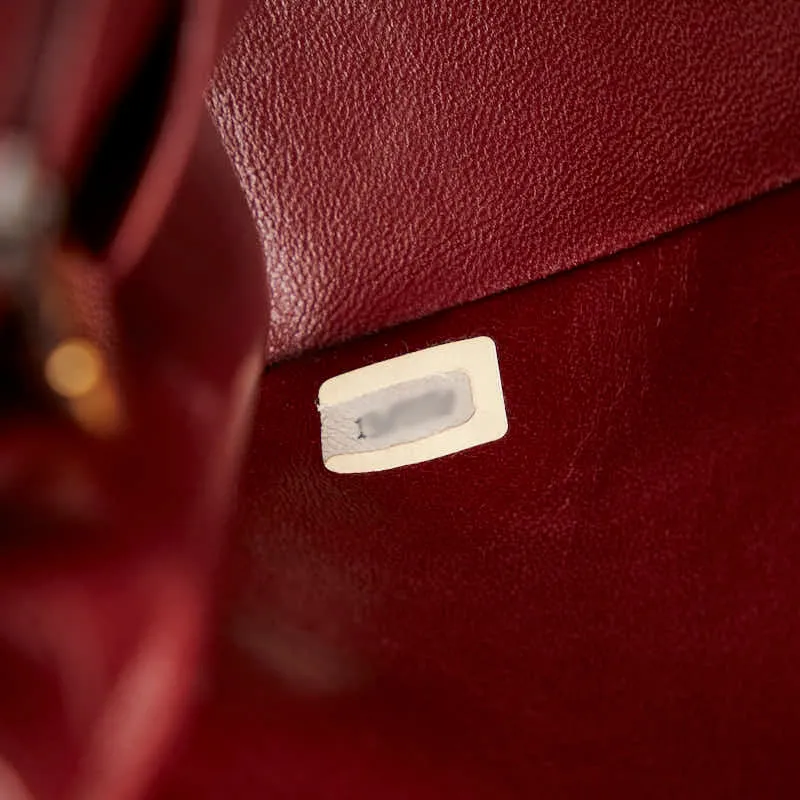 Chanel Medium Classic Matelasse Double Flap Shoulder Bag Leather Shoulder Bag in Good condition