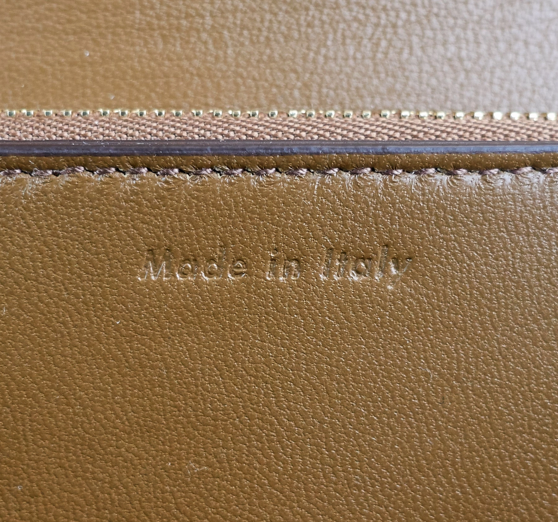 Classic Box Flap Calf Leather Medium Bag