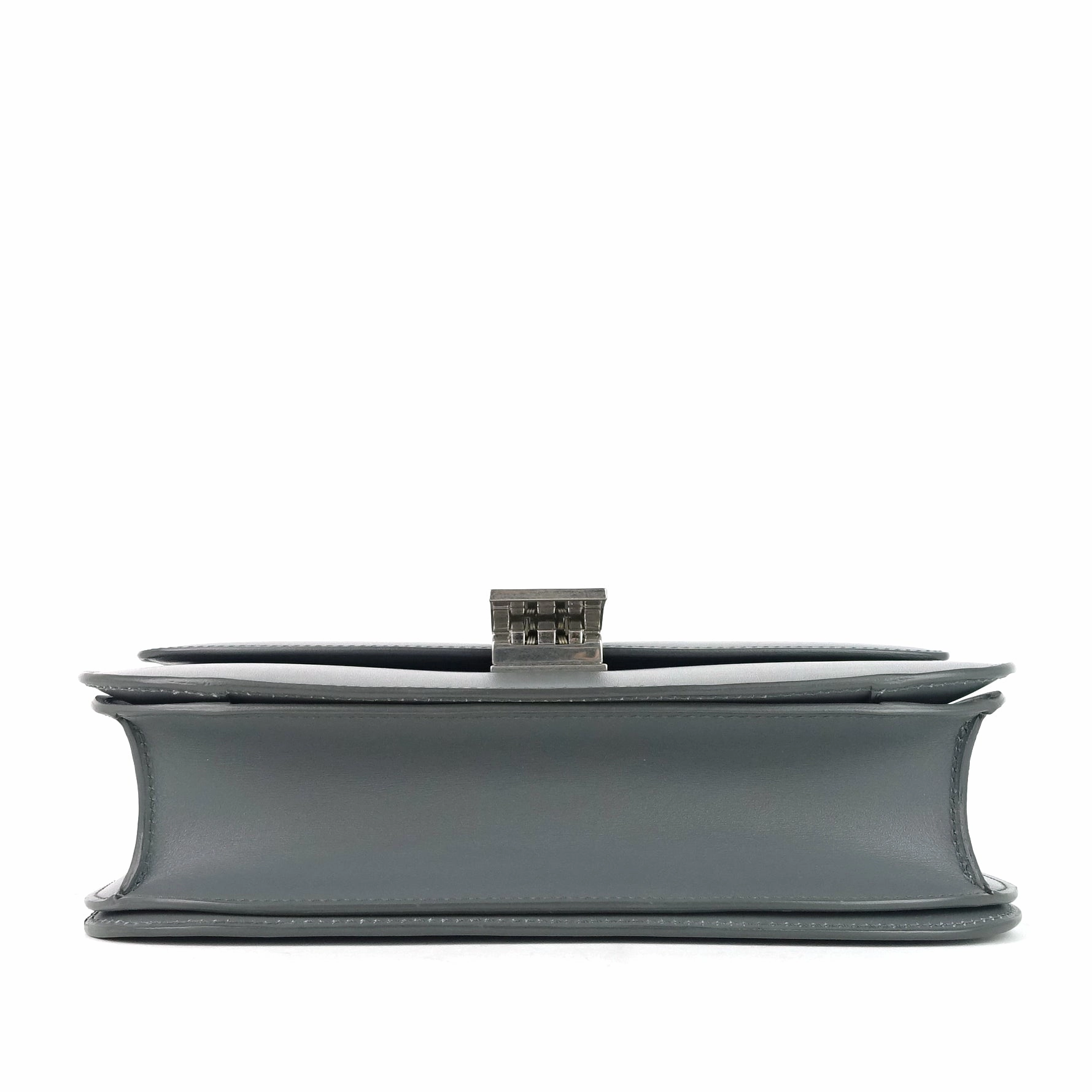 Classic Box Flap Medium Calf Leather Bag