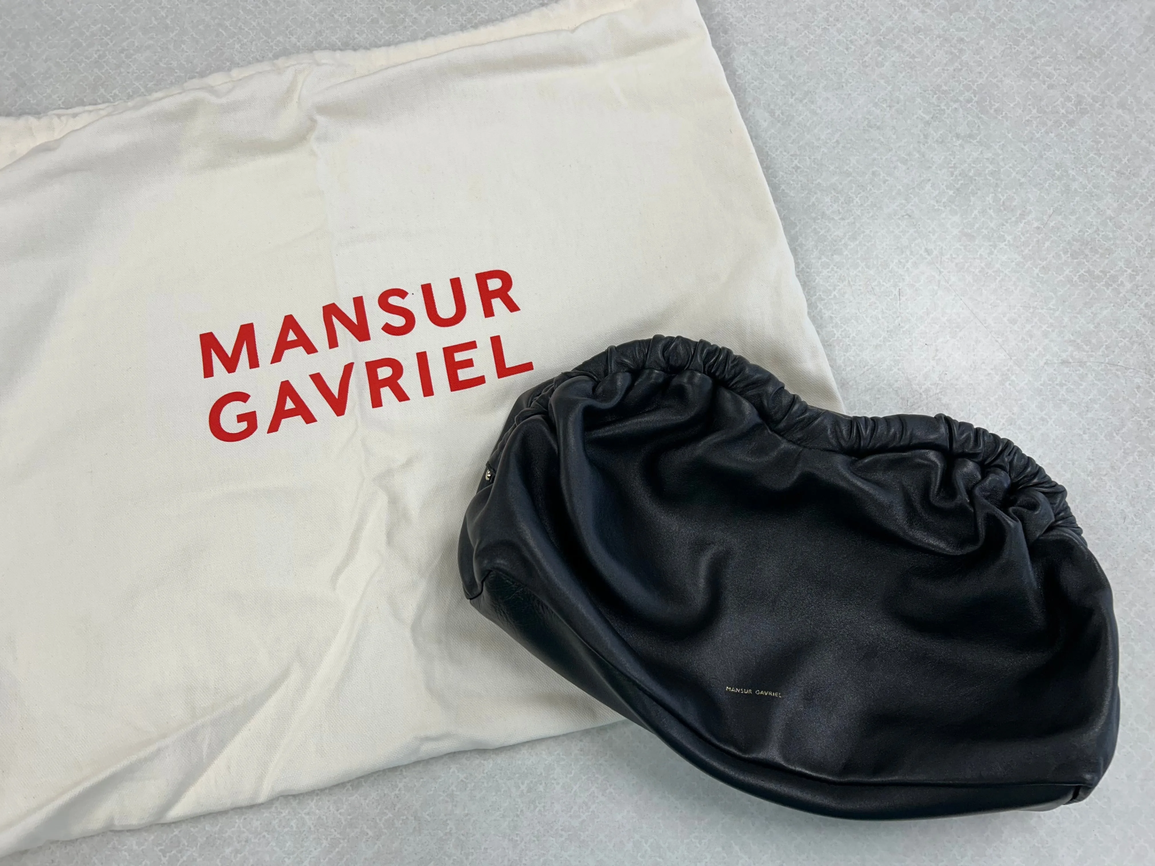Clutch Designer By Mansur Gavriel In Black, Size:Large