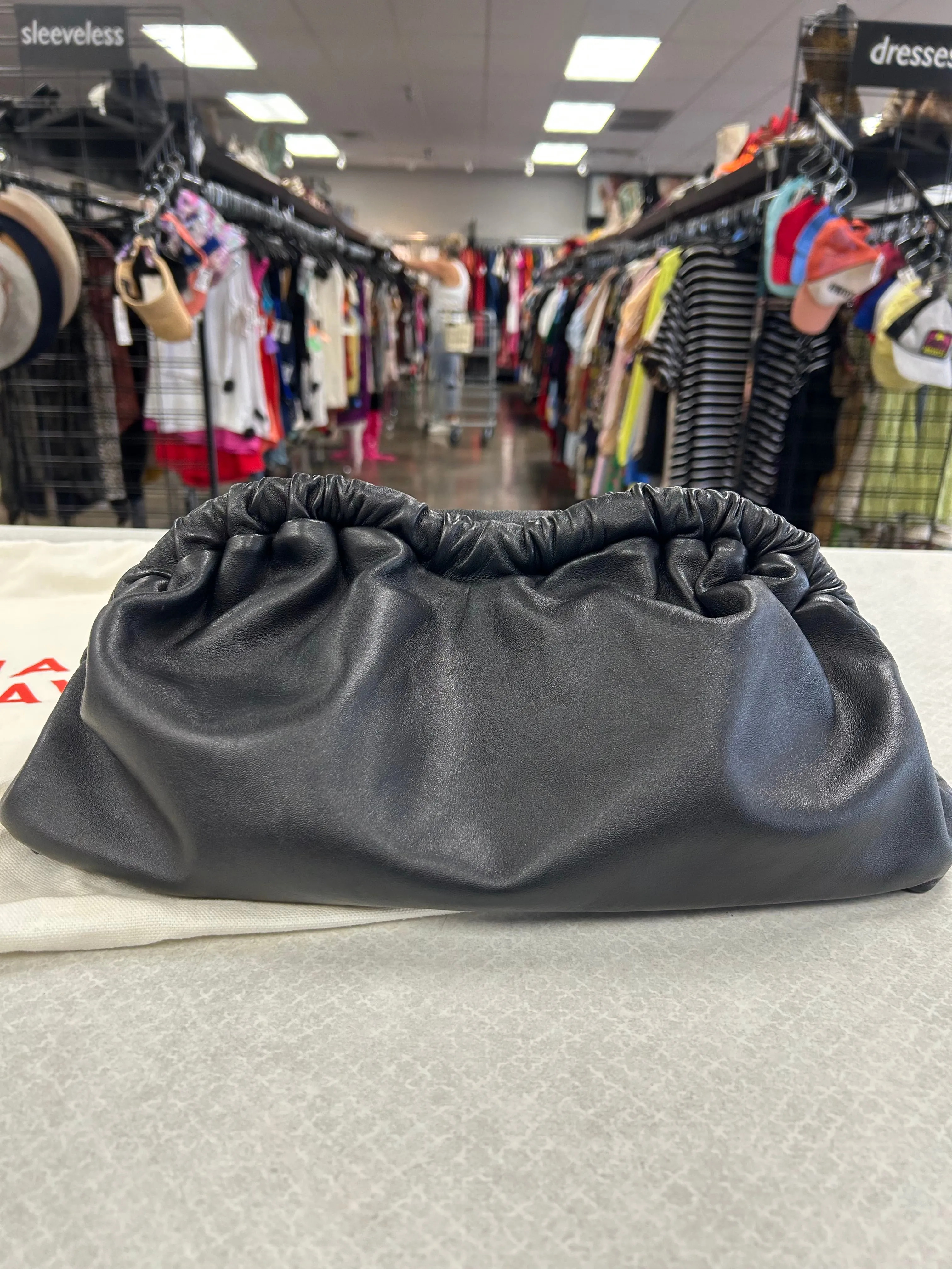 Clutch Designer By Mansur Gavriel In Black, Size:Large