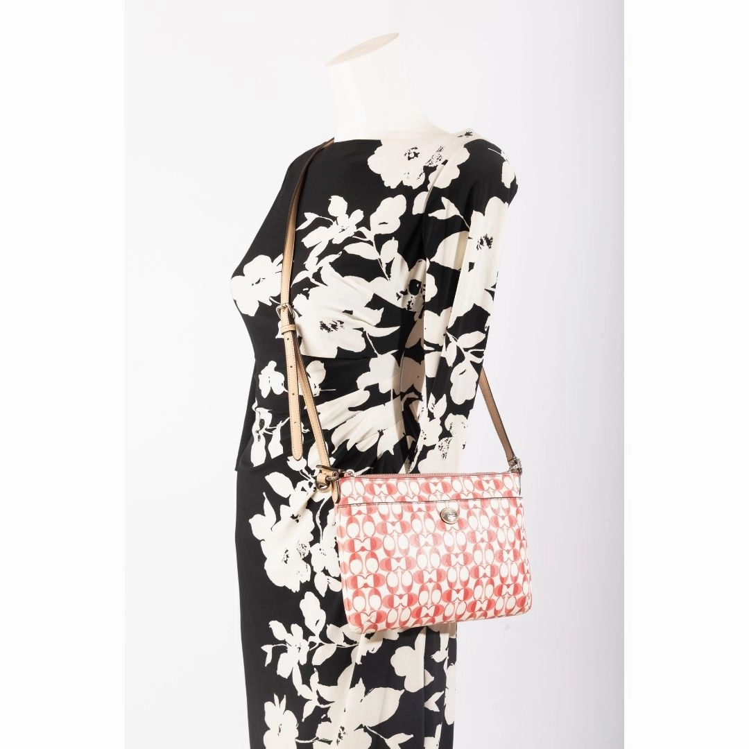 Coach Peyton Dream Slingbag