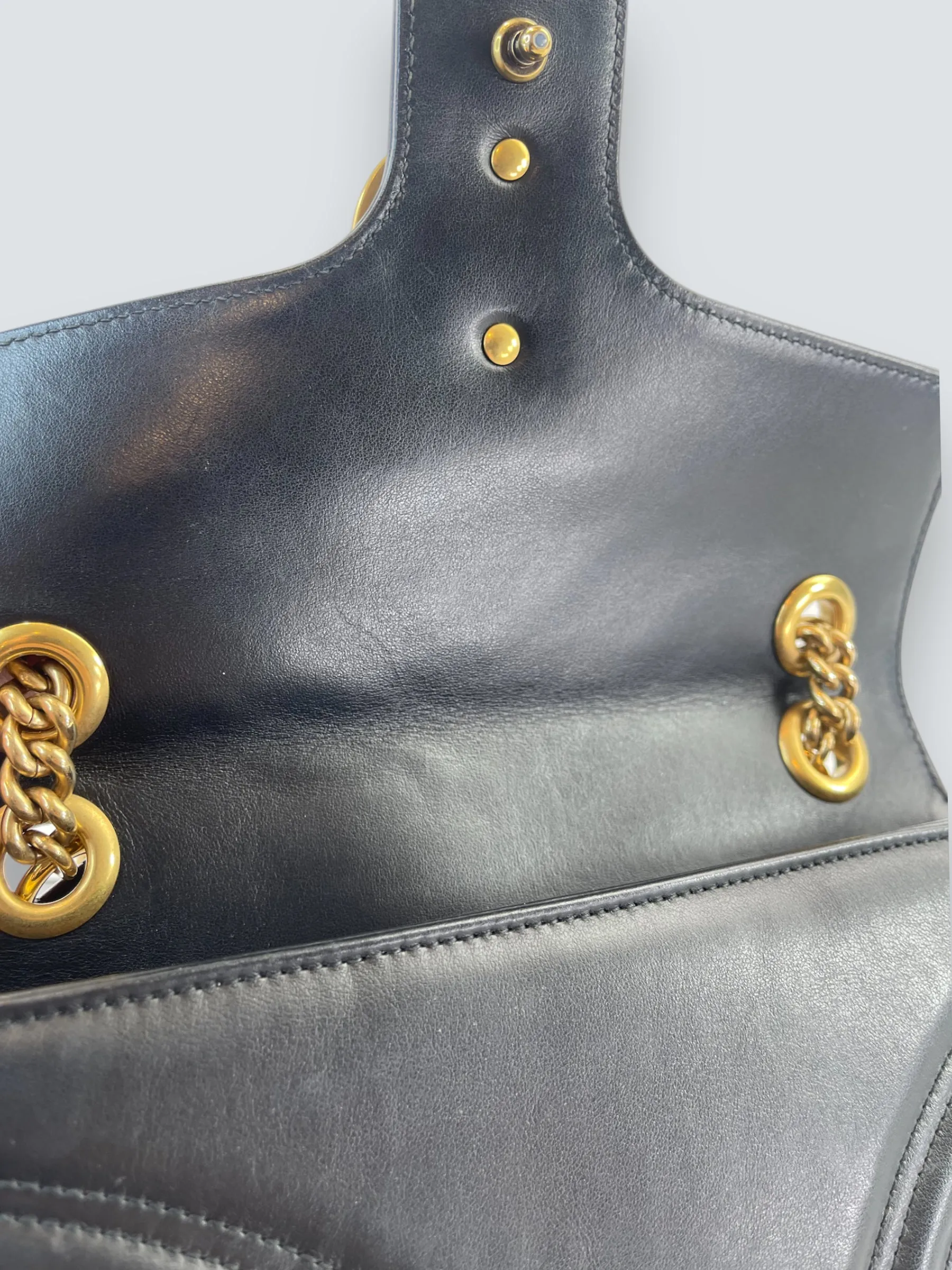 Gucci Black Matellese Leather GG Marmont Crossbody