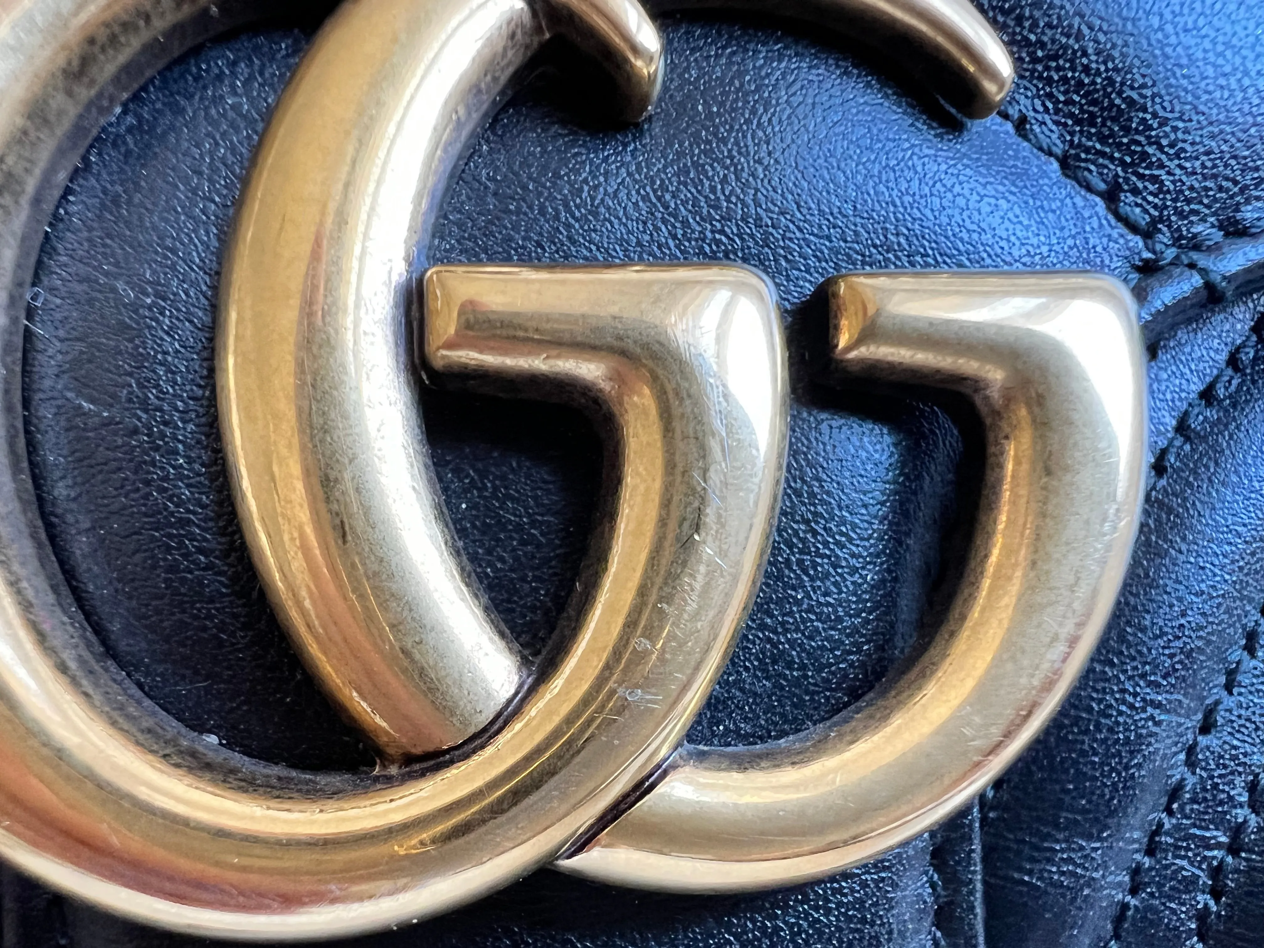 Gucci GG Black Marmont Small Shoulder Bag (RRP ??1890)