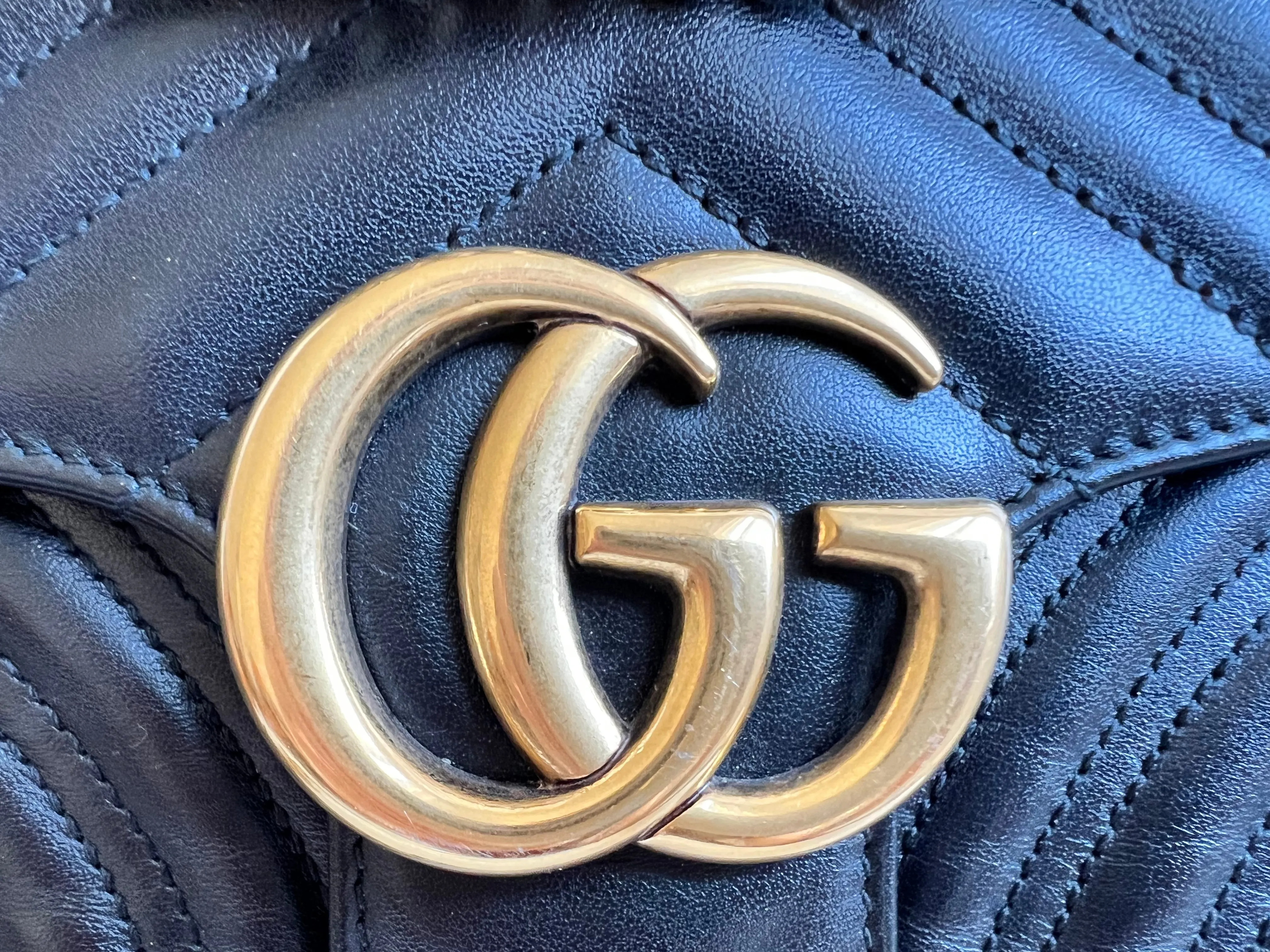 Gucci GG Black Marmont Small Shoulder Bag (RRP ??1890)
