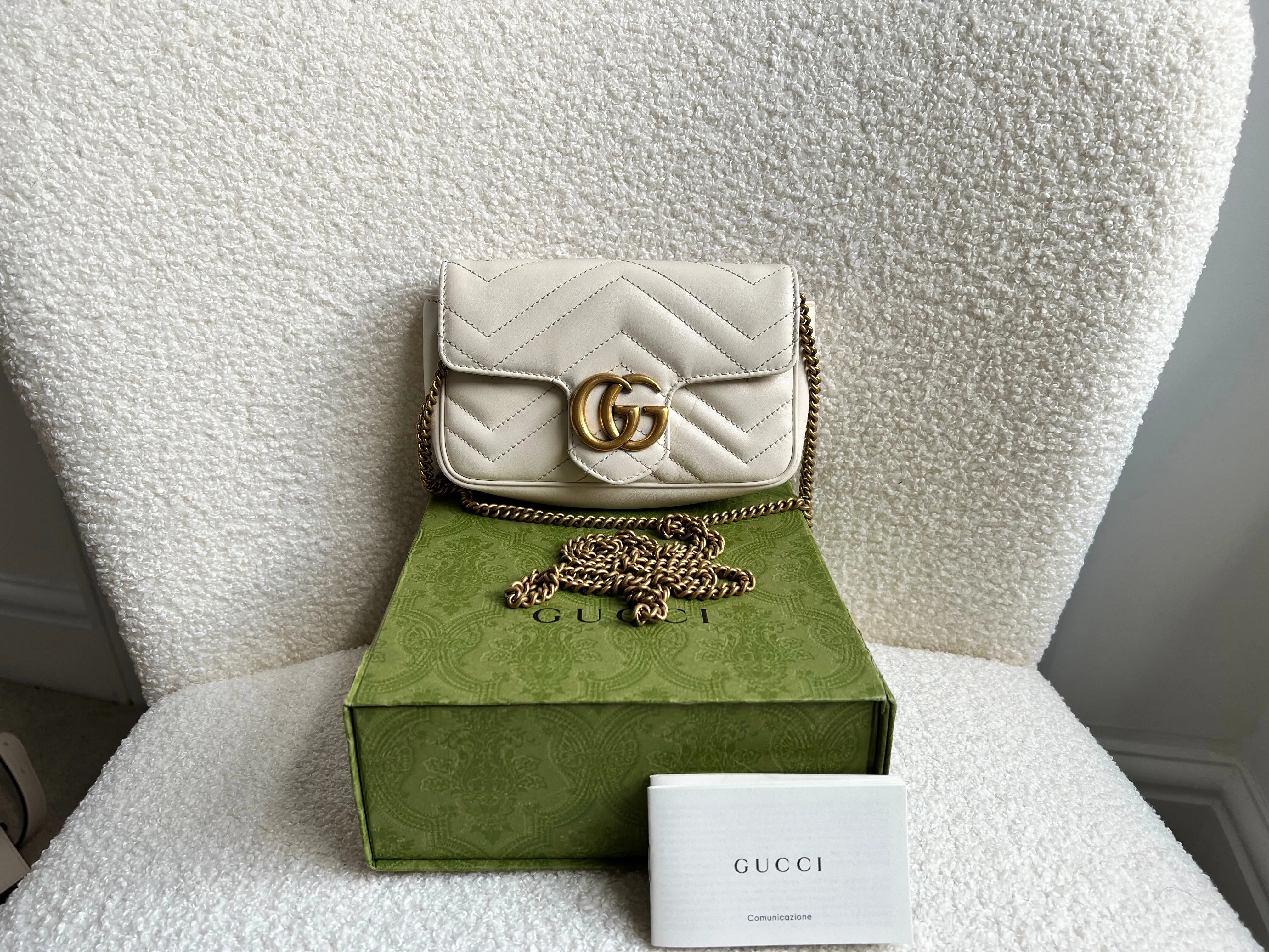 Gucci GG White Marmont Super Mini Shoulder Bag (RRP ??985)