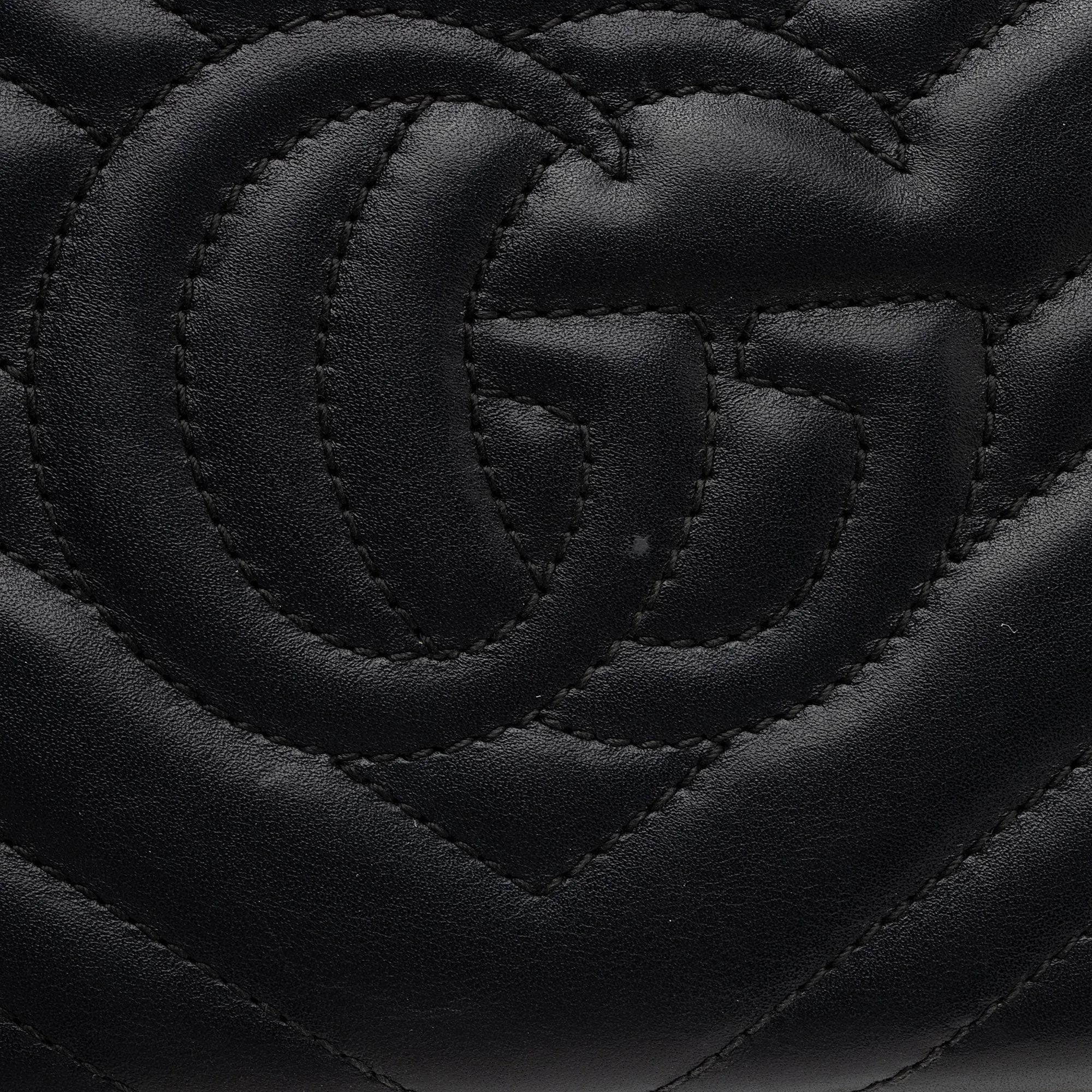 Gucci Matelasse Leather GG Marmont Mini Chain Shoulder Bag (SHF-KHf4XN)