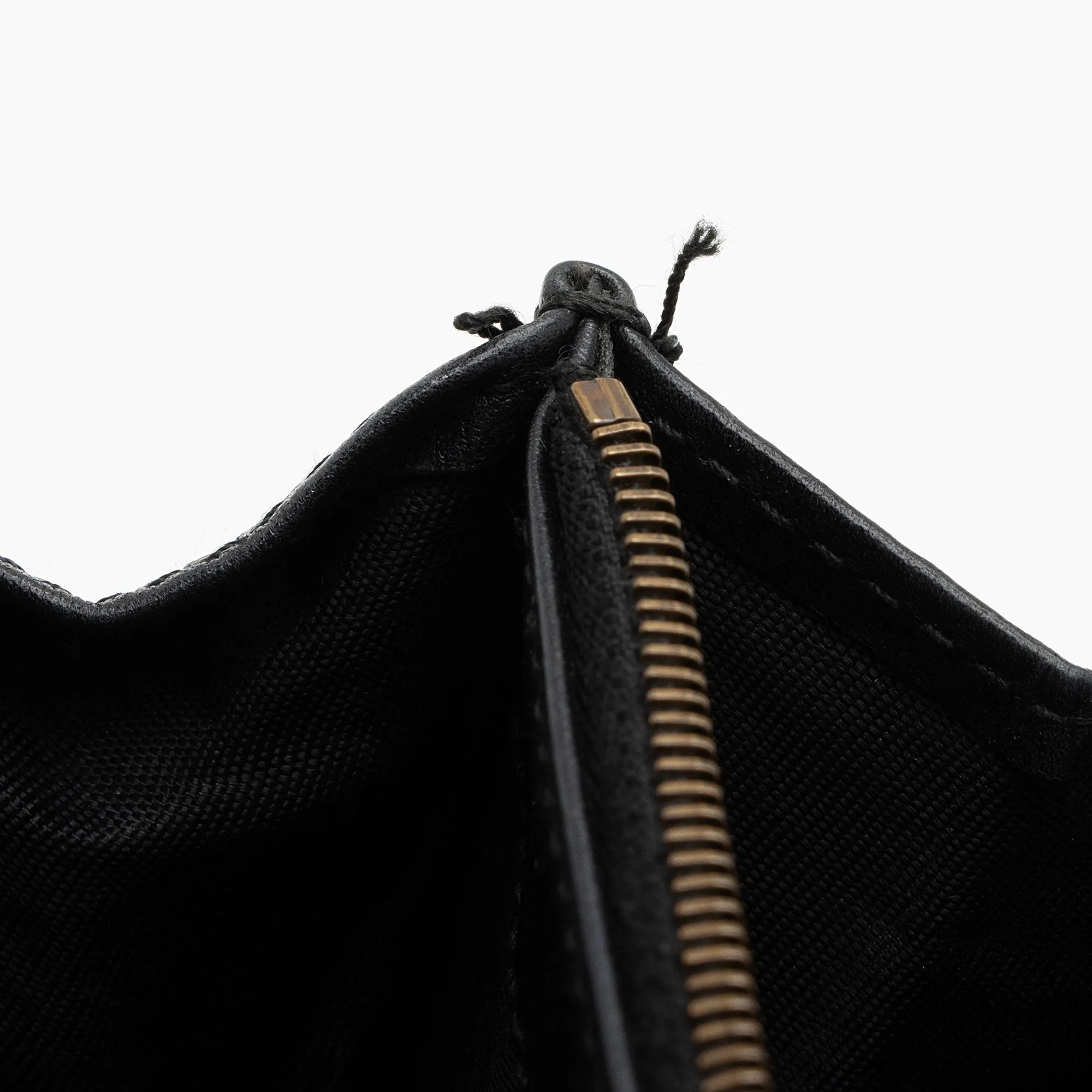 Gucci Matelasse Leather GG Marmont Mini Chain Shoulder Bag (SHF-KHf4XN)