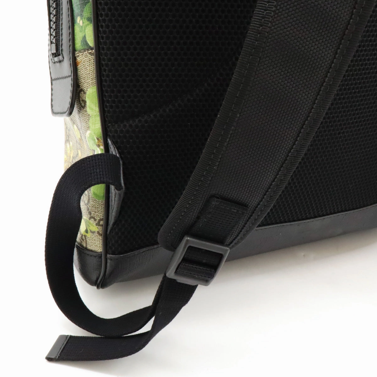 Gucci GG Blooms Supreme Backpack PVC Leather