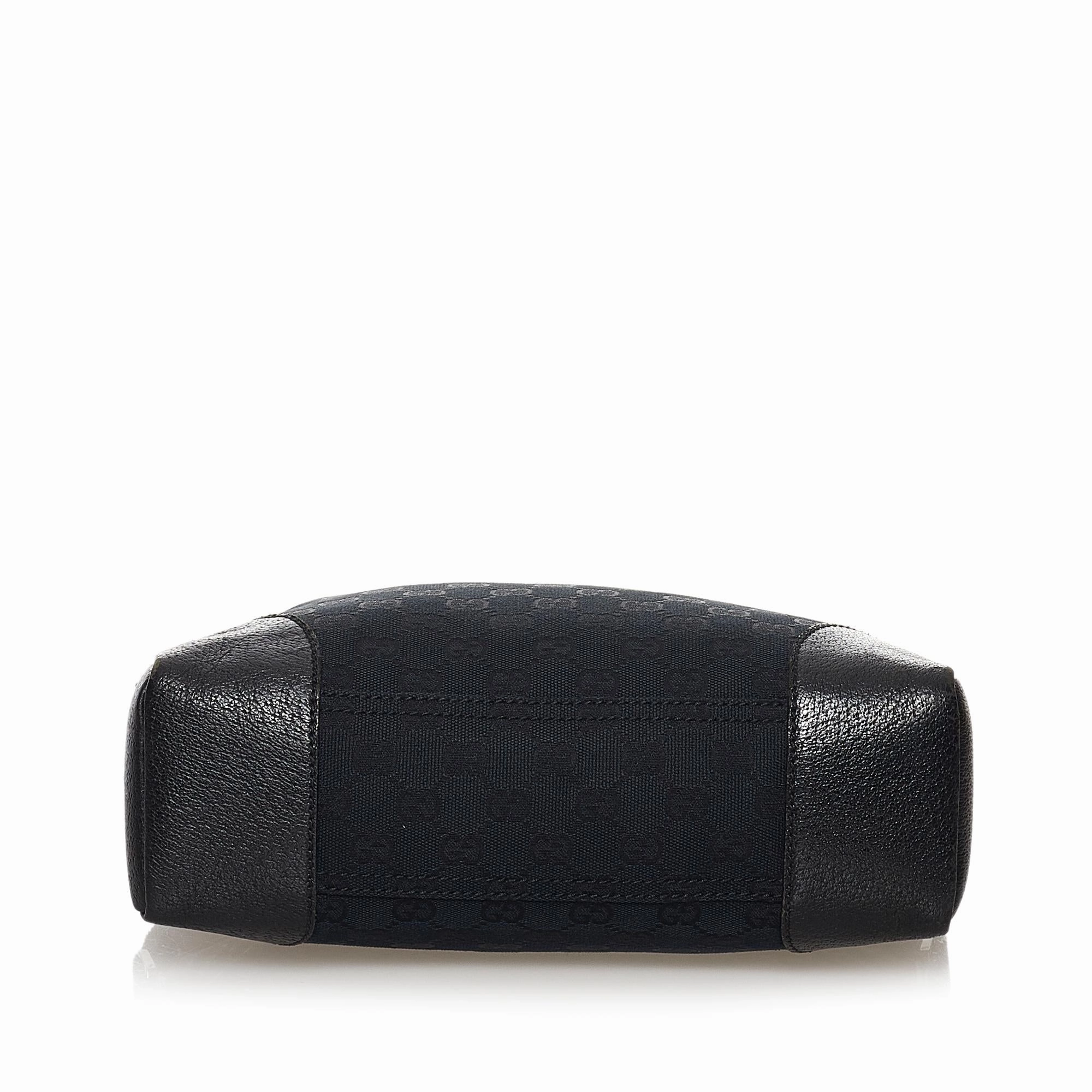 Gucci GG Canvas Crossbody Bag (SHG-31768)
