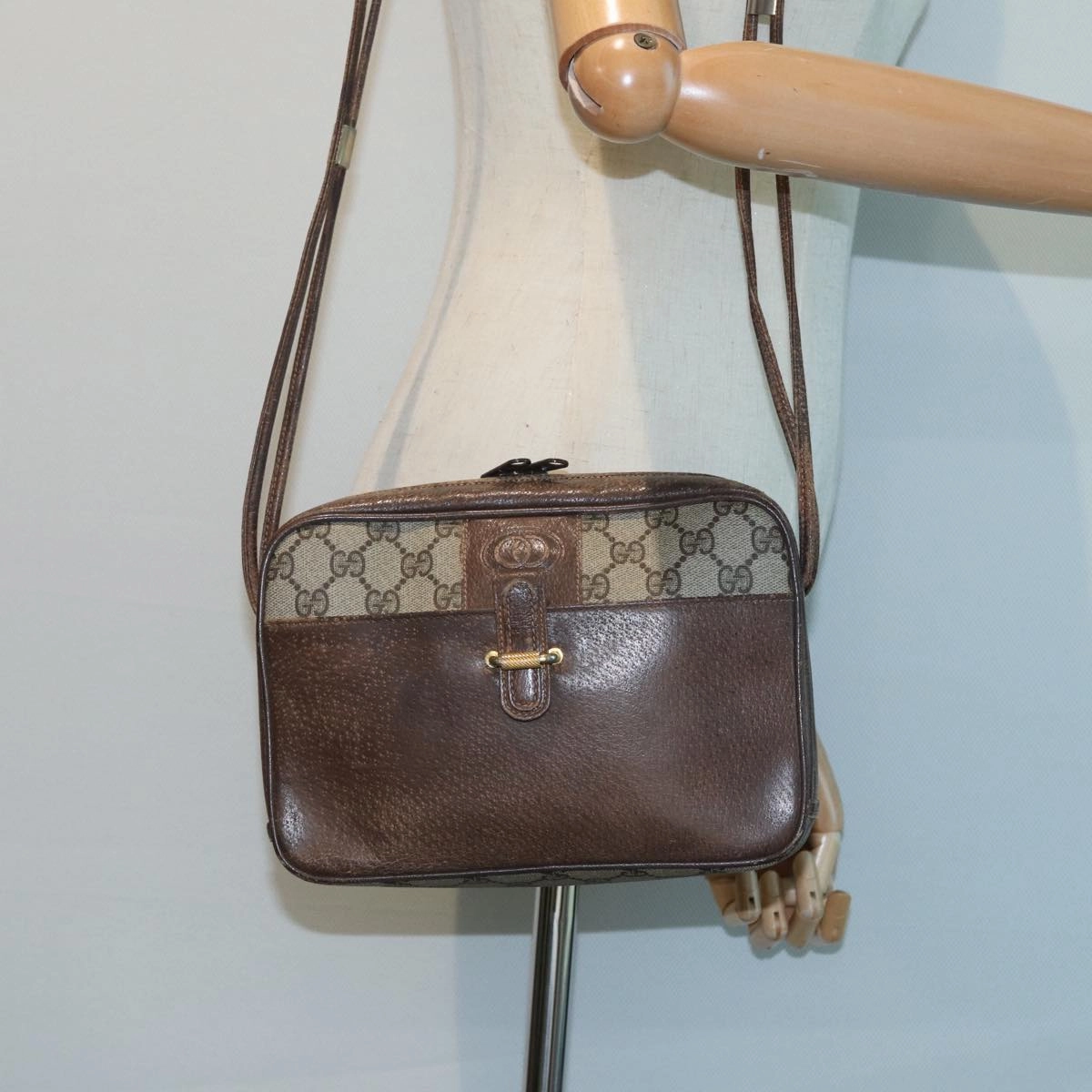 GUCCI GG Canvas Shoulder Bag PVC Leather Beige  fm3580