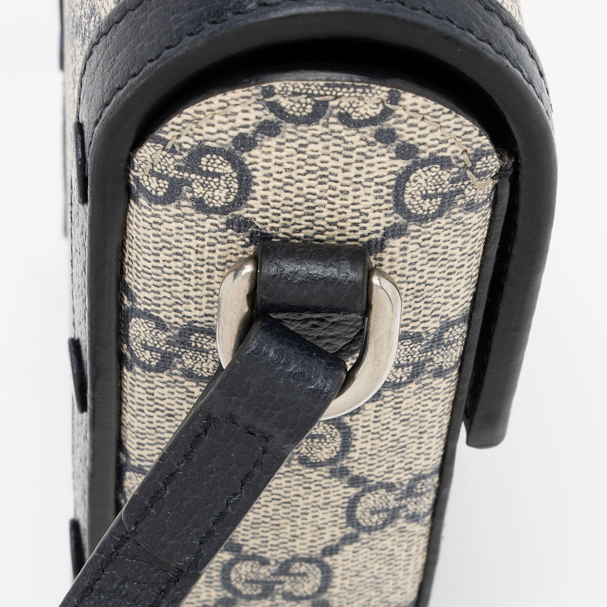 Gucci GG Supreme Horsebit 1955 Vertical Mini Shoulder Bag (SHF-QFKbub)
