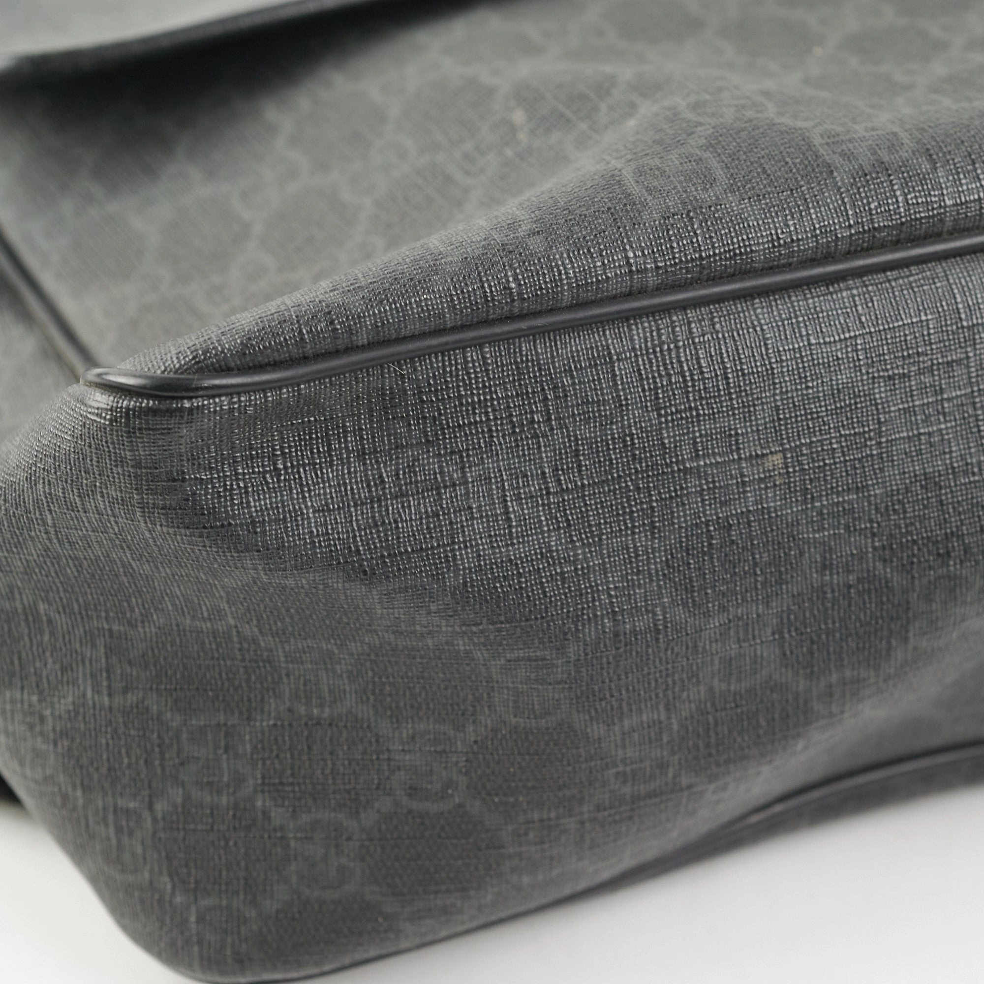 Gucci Mens Black Shoulder Monogram Bag