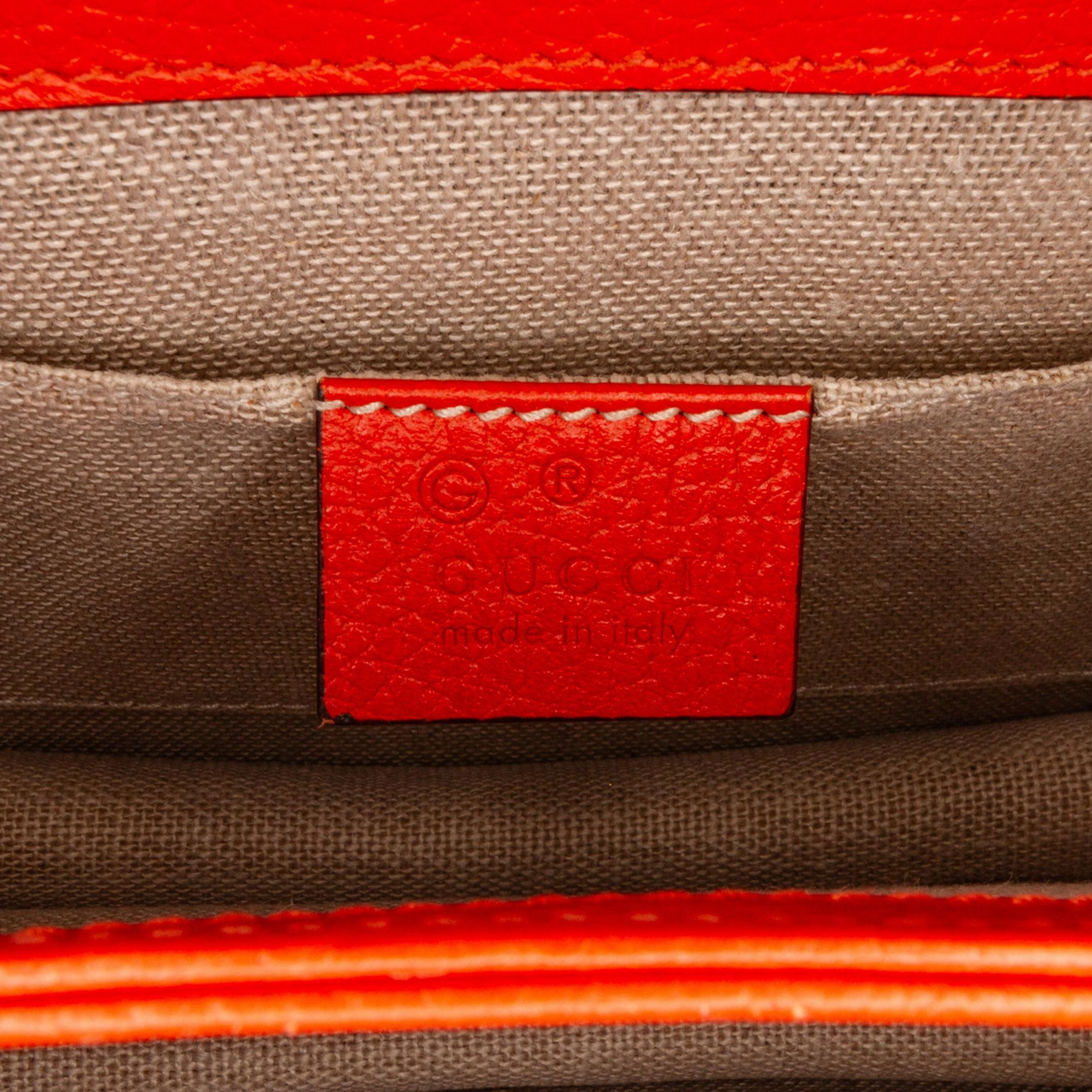 Gucci Small Dollar Interlocking G Crossbody (SHG-ycvk6g)