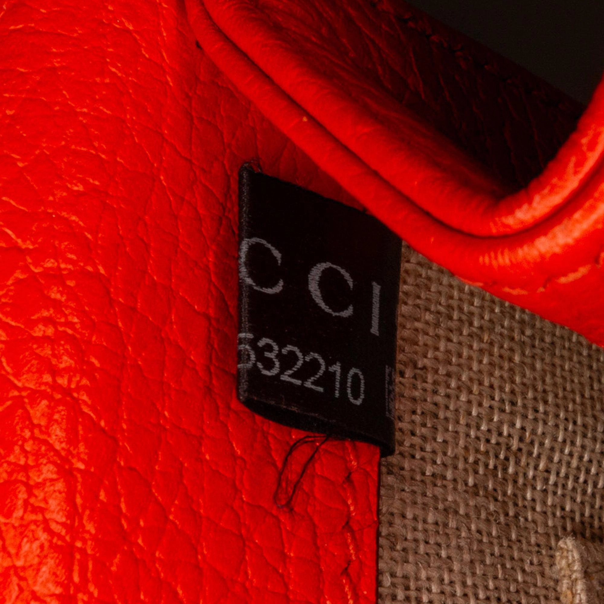 Gucci Small Dollar Interlocking G Crossbody (SHG-ycvk6g)