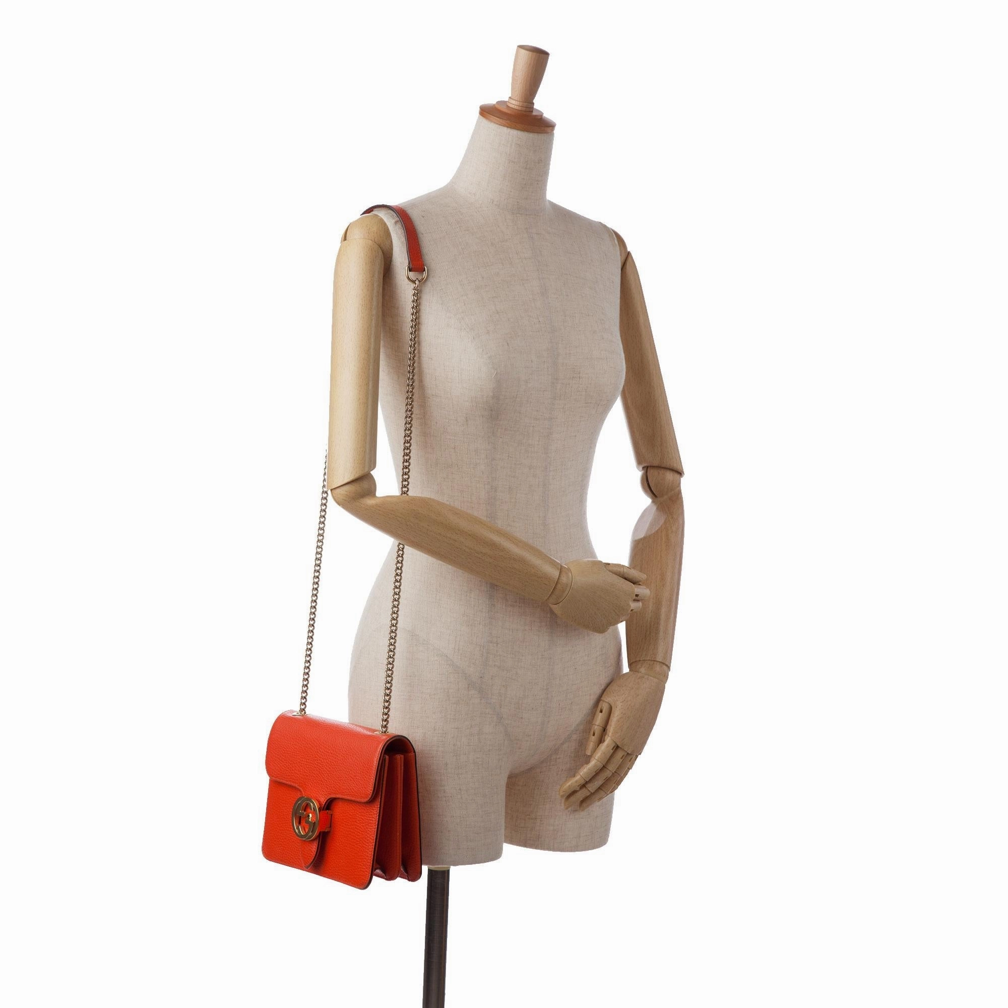 Gucci Small Dollar Interlocking G Crossbody (SHG-ycvk6g)