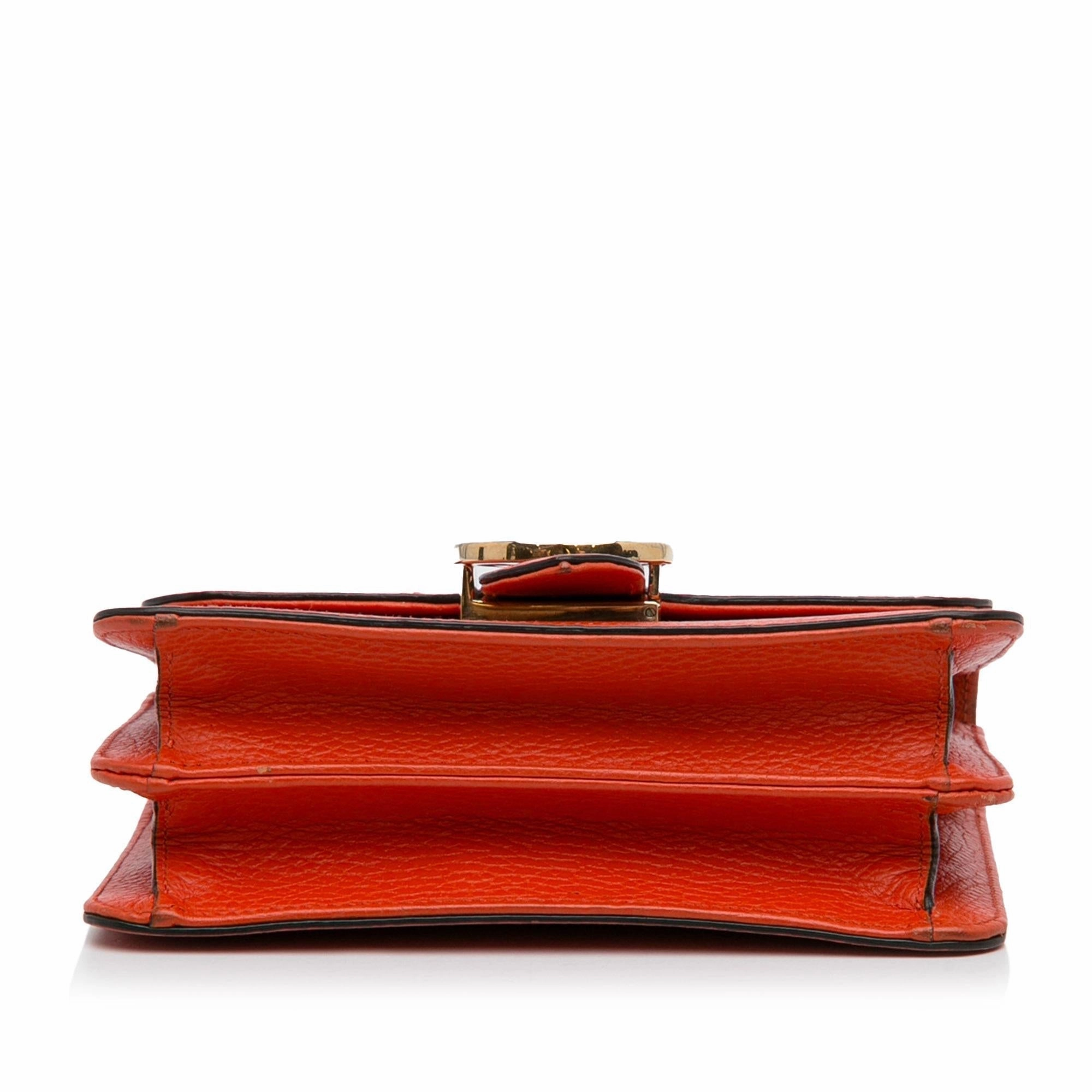 Gucci Small Dollar Interlocking G Crossbody (SHG-ycvk6g)