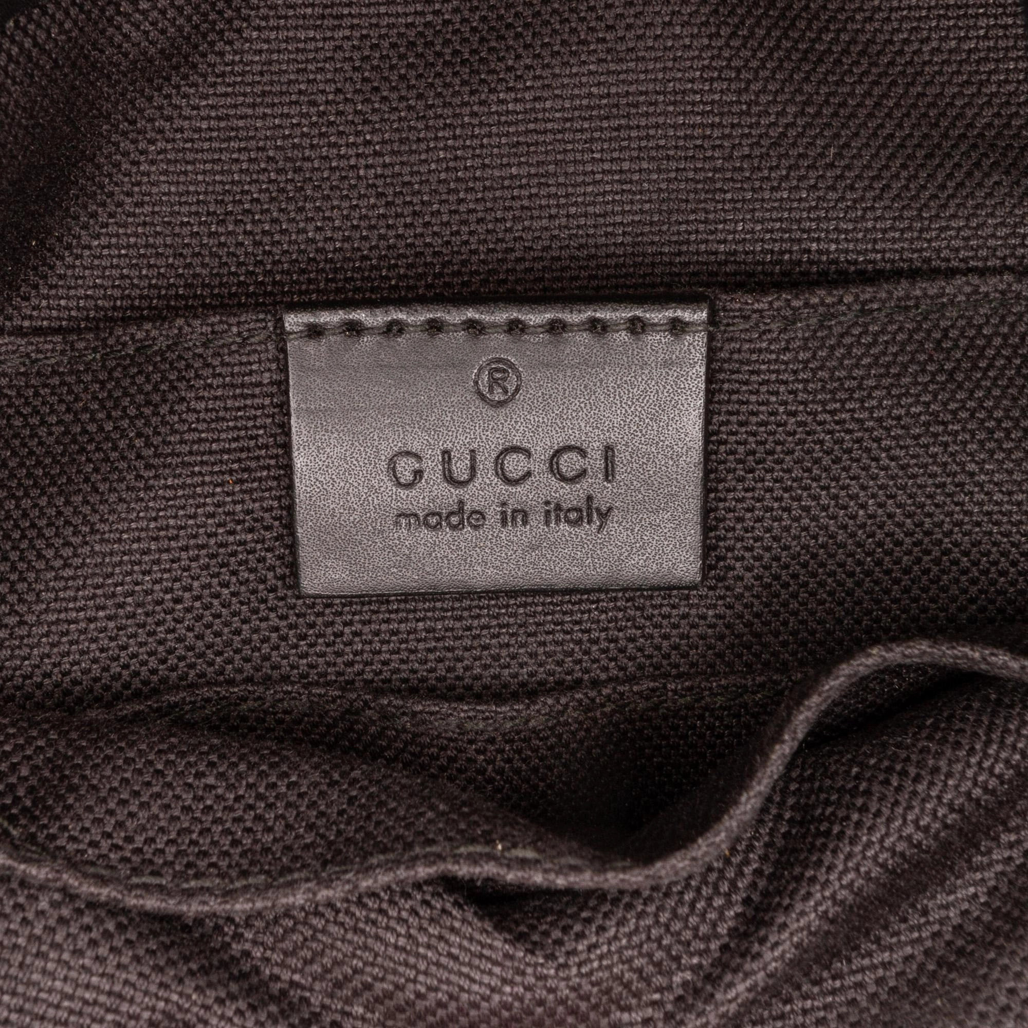 Gucci Small GG Supreme Web Crossbody (SHG-A9s8Ix)
