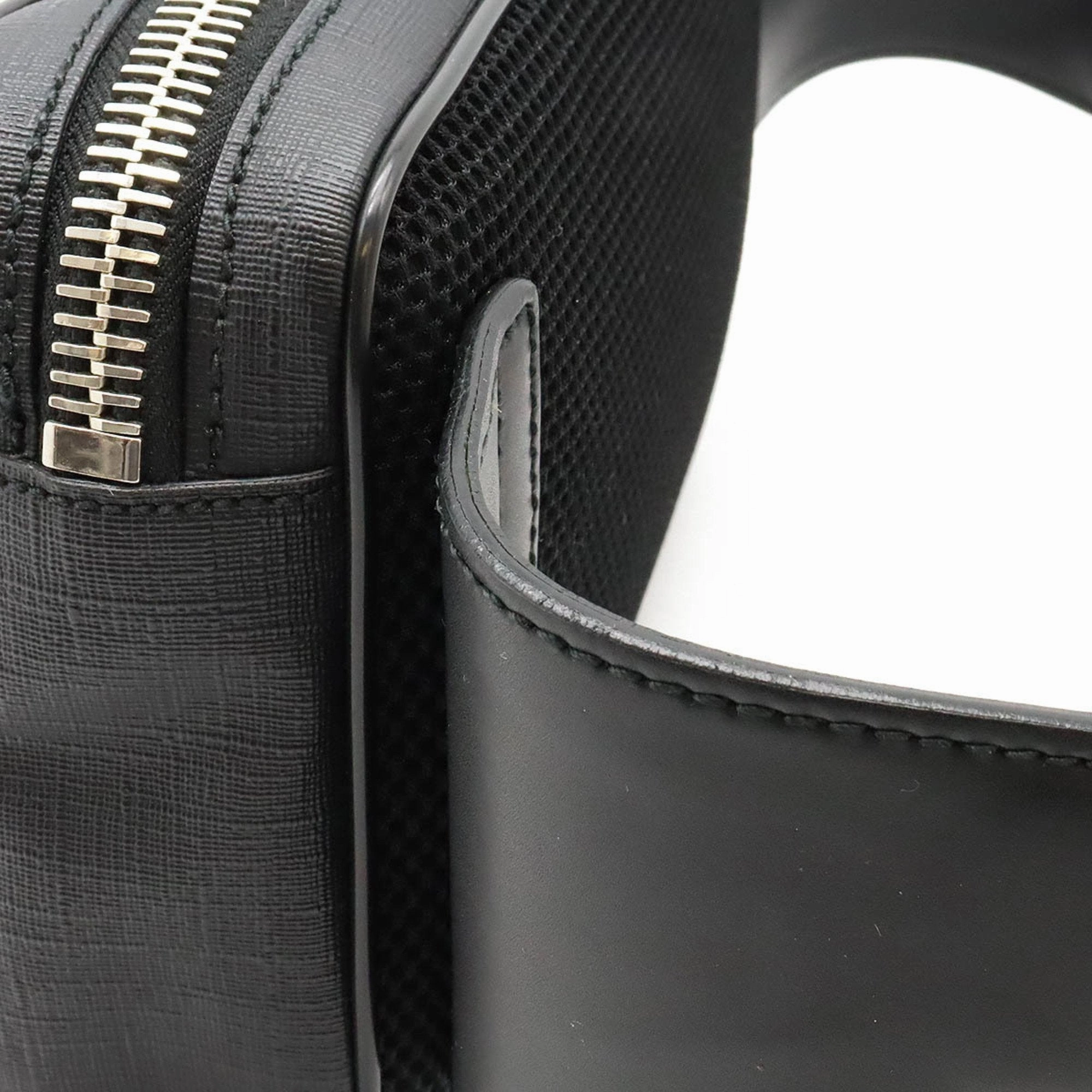 Gucci Supreme Gg  Leather Shoulder Bag ()