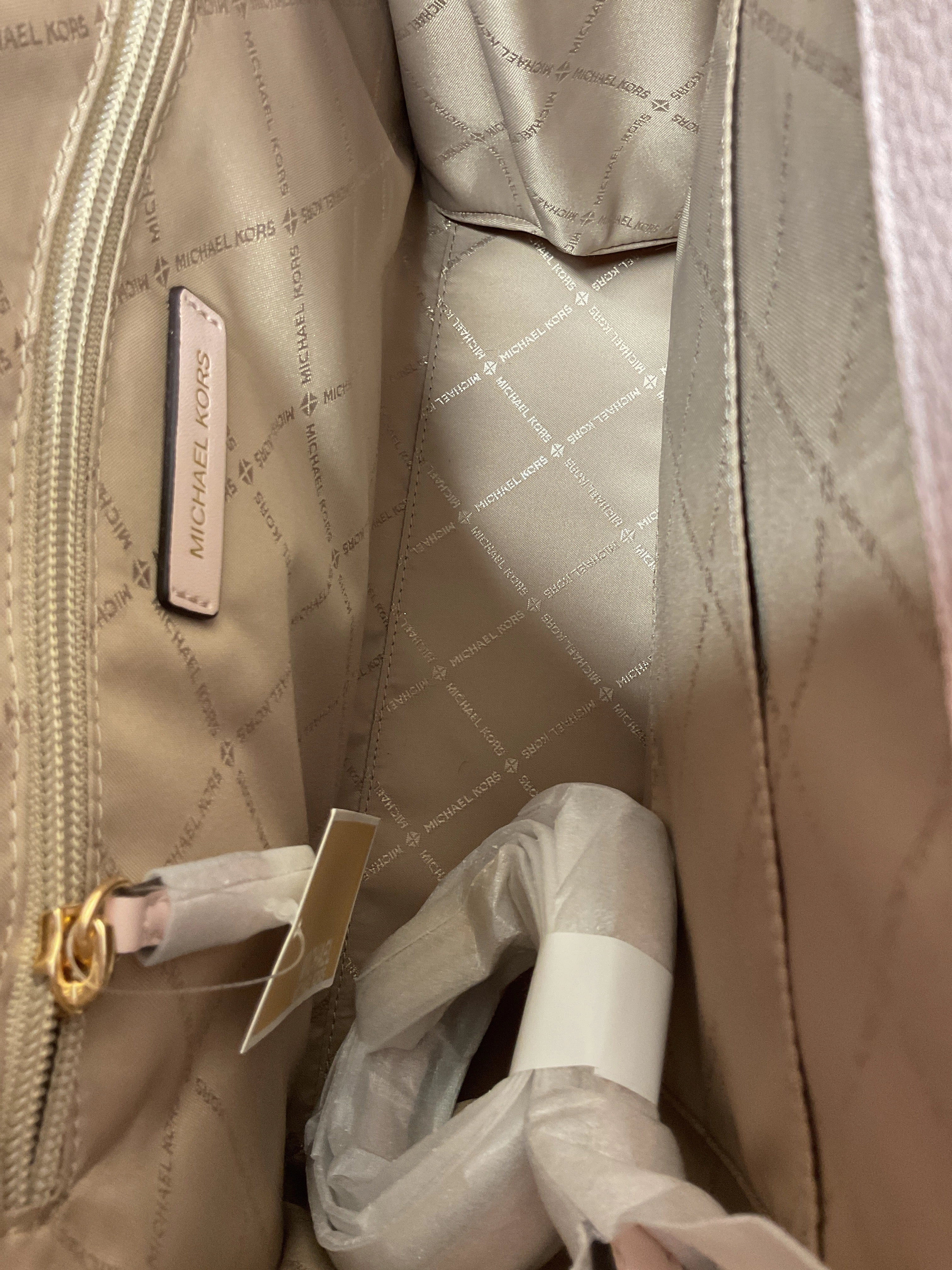 Handbag Designer By Michael Kors In Pink, Size:Medium