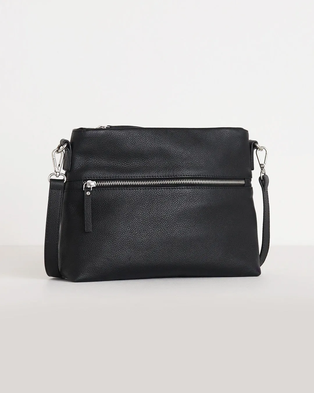 Lana Leather Shoulder Bag - Black