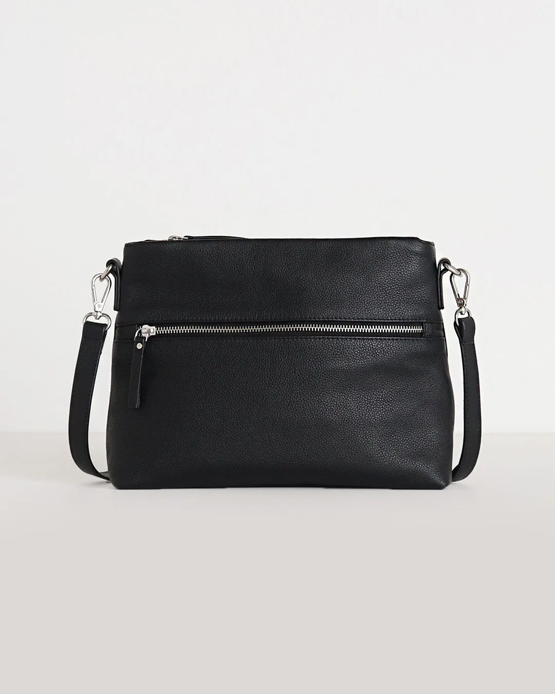 Lana Leather Shoulder Bag - Black