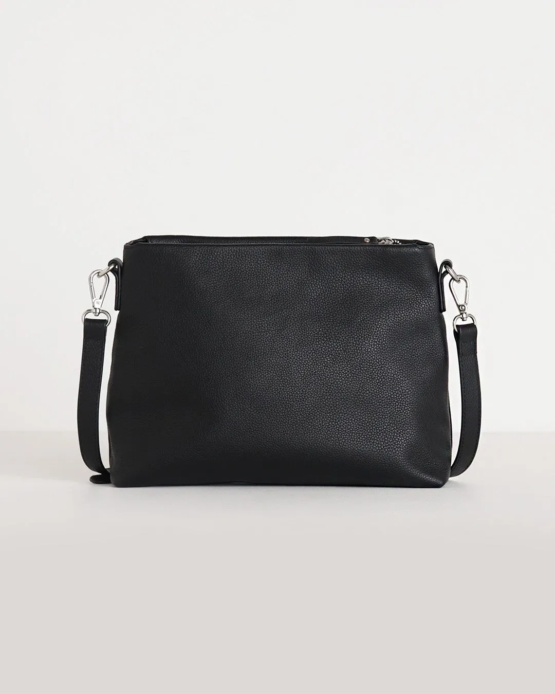 Lana Leather Shoulder Bag - Black