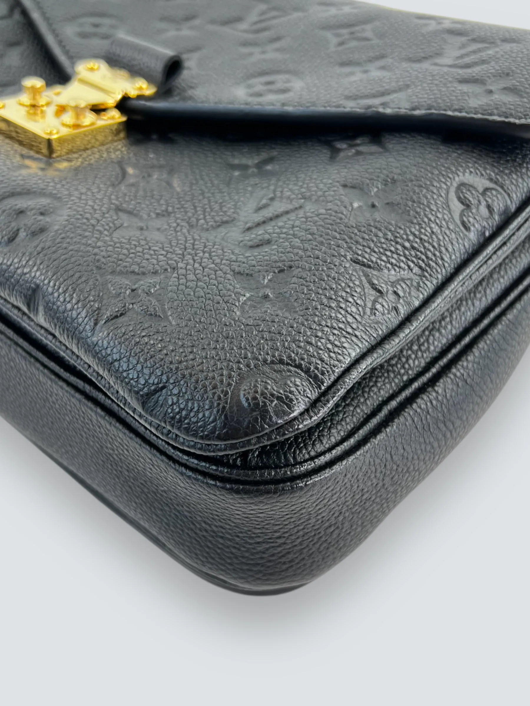 Louis Vuitton Black Empriente Leather Pochette Metis Crossbody