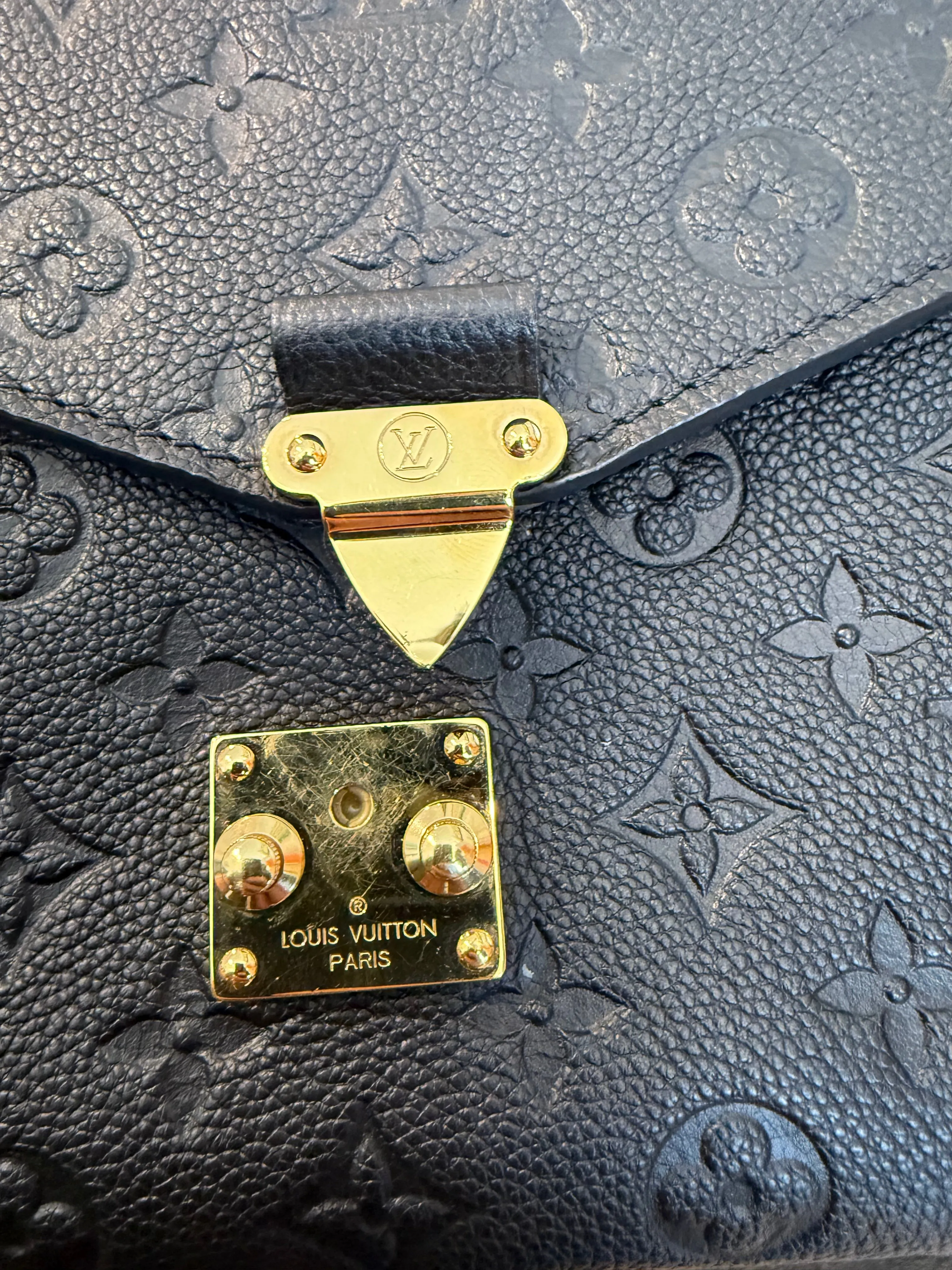Louis Vuitton Black Empriente Leather Pochette Metis Crossbody