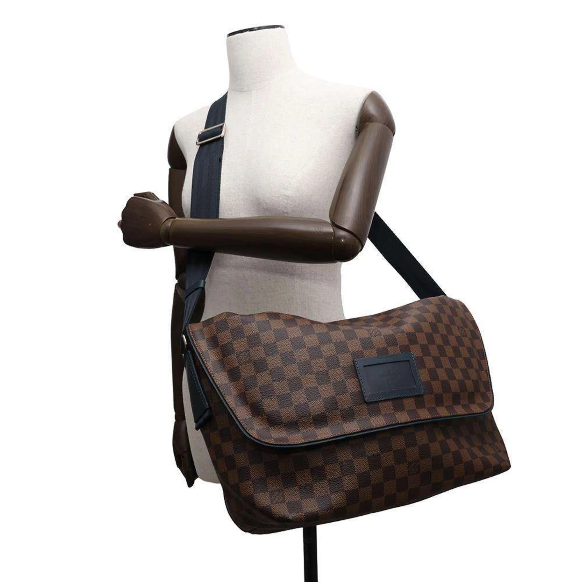 Louis Vuitton  Damier Canvas Shoulder Bag