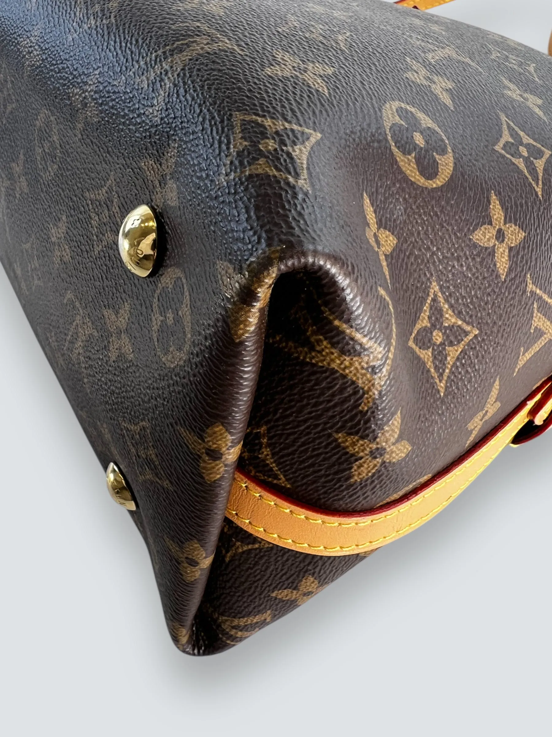 Louis Vuitton Monogram Canvas "Carry All" PM  Shoulder Bag