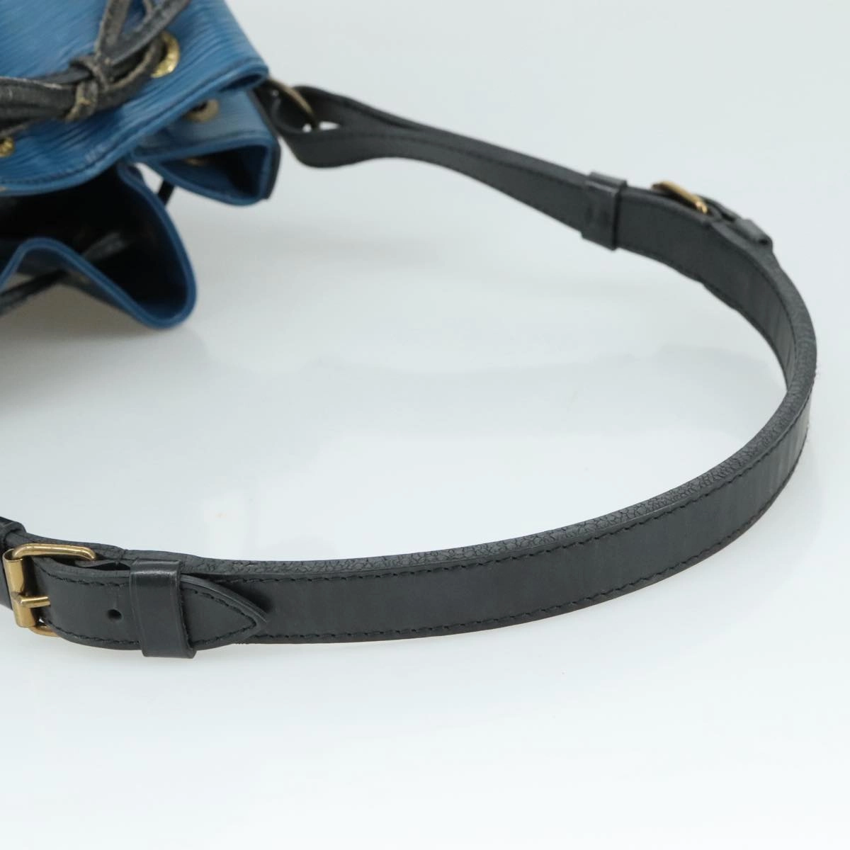 LOUIS VUITTON Epi Petit Noe Shoulder Bag Bicolor Black Blue M44152 yk16375