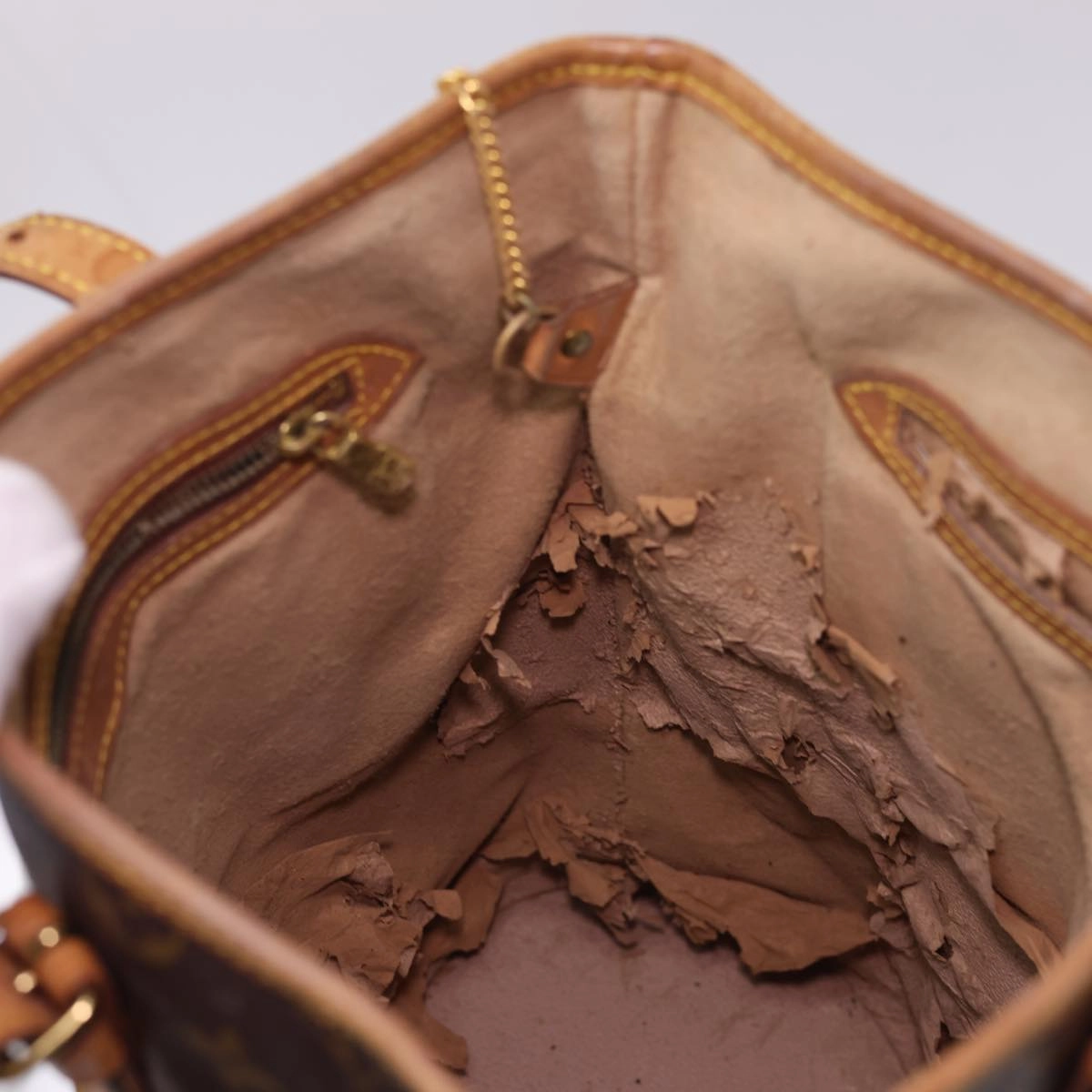 LOUIS VUITTON Monogram Bucket GM Shoulder Bag M42236 LV 40522