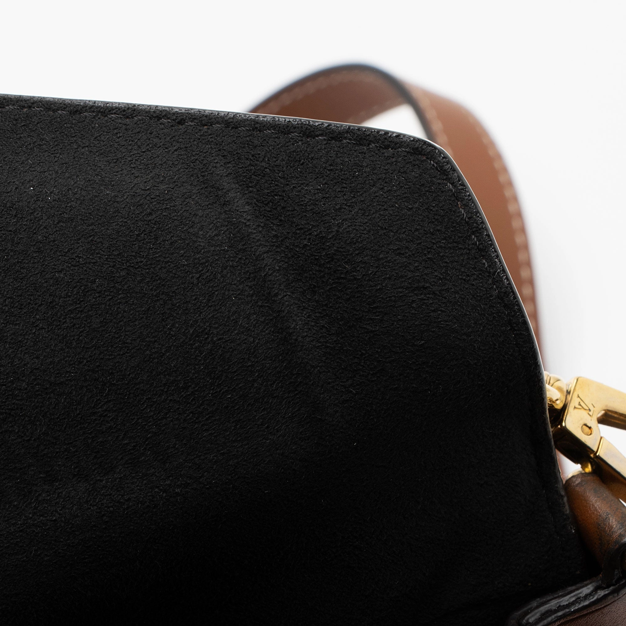 Louis Vuitton Monogram Canvas Calfskin Biface Shoulder Bag (SHF-pm4EFy)