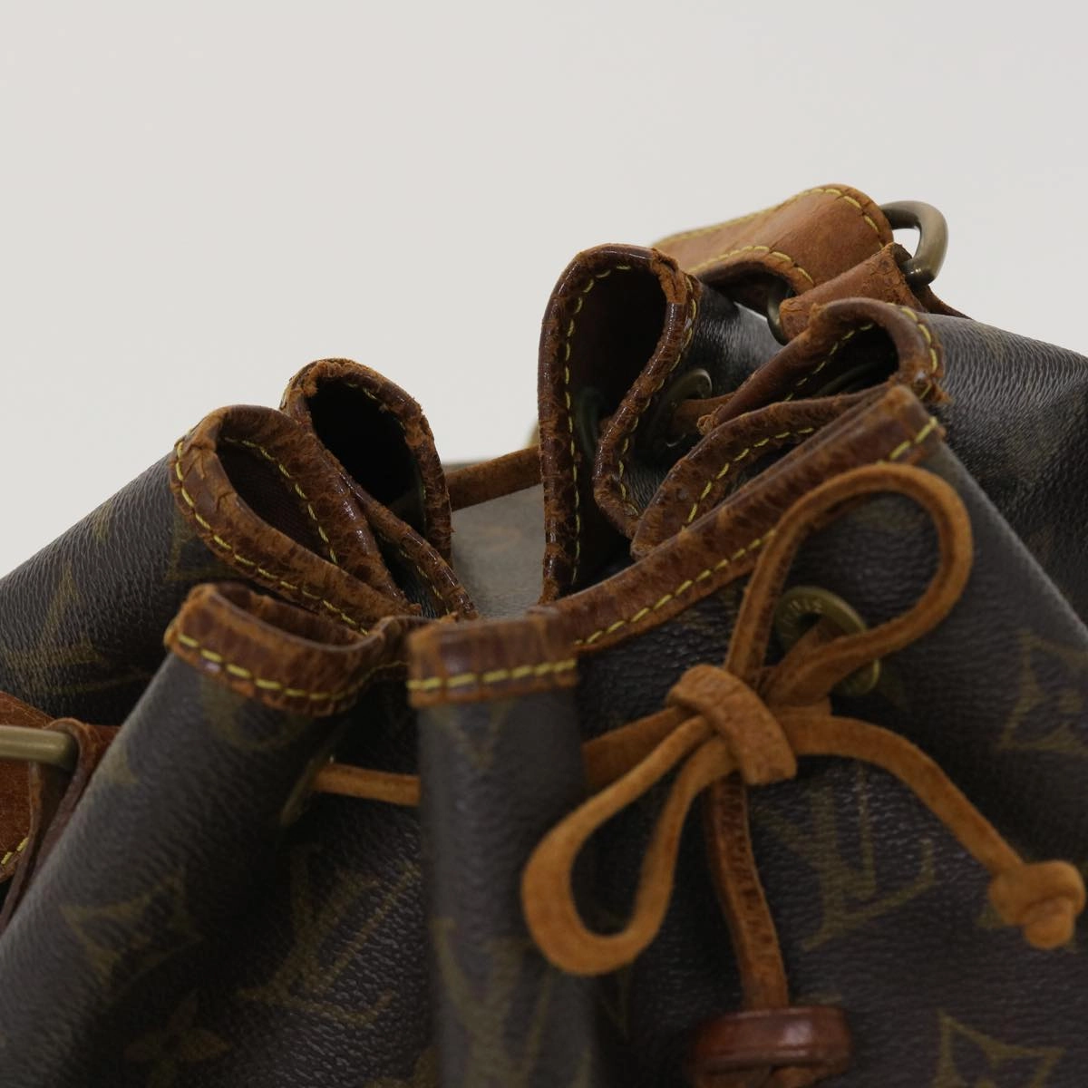 LOUIS VUITTON Monogram Noe Shoulder Bag M42224 LV 39449