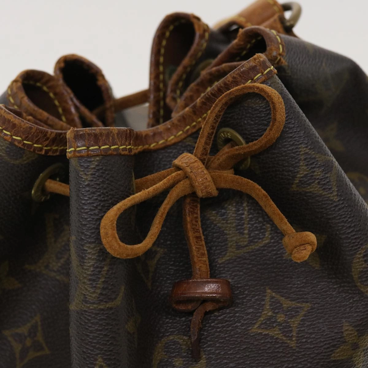 LOUIS VUITTON Monogram Noe Shoulder Bag M42224 LV 39449