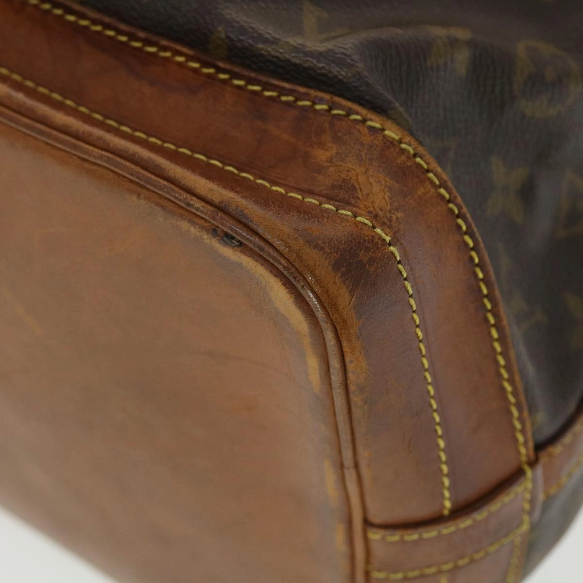 LOUIS VUITTON Monogram Noe Shoulder Bag M42224 LV 39449